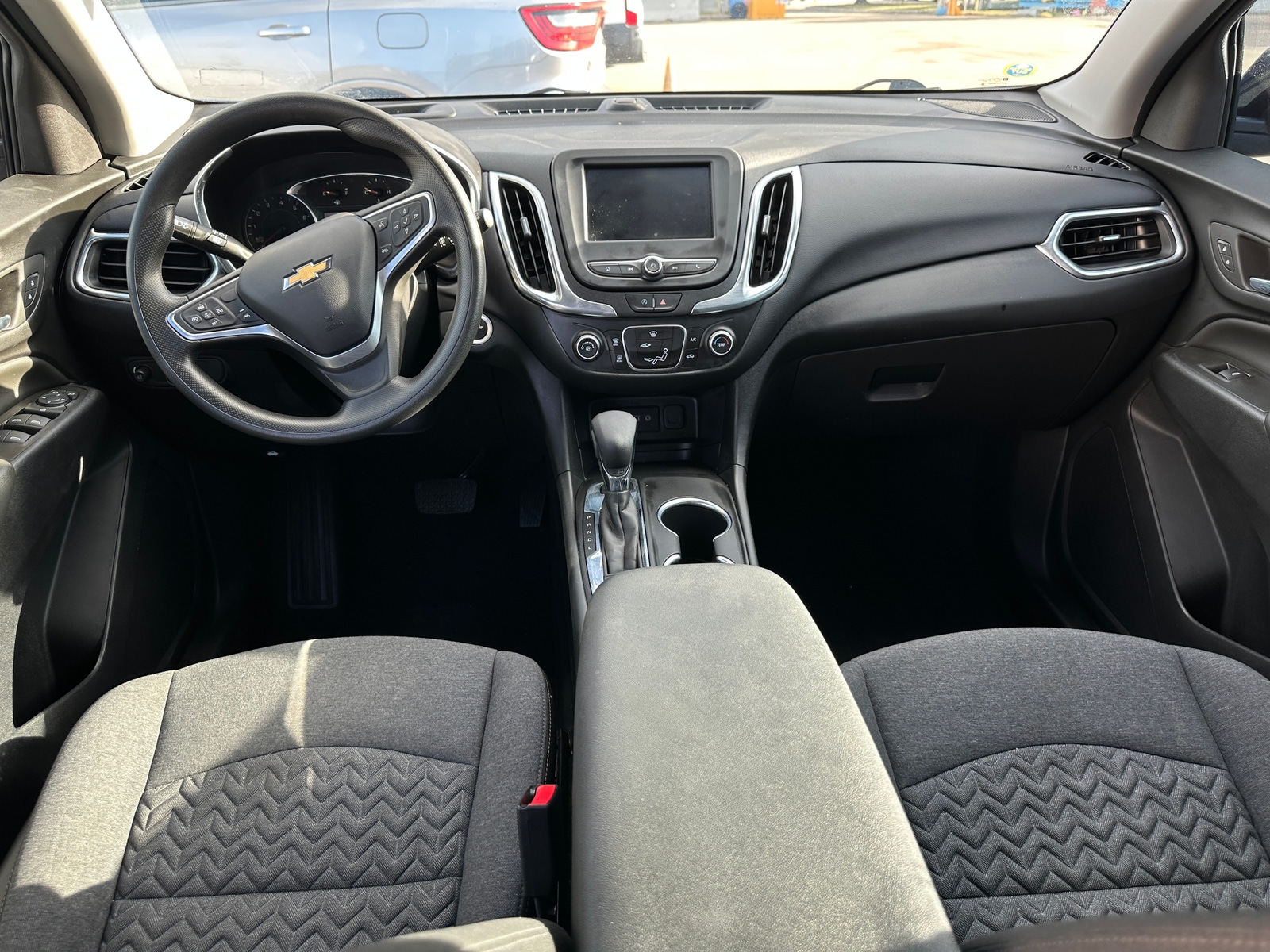 Thumbnail: 2023 Chevrolet Equinox - 3