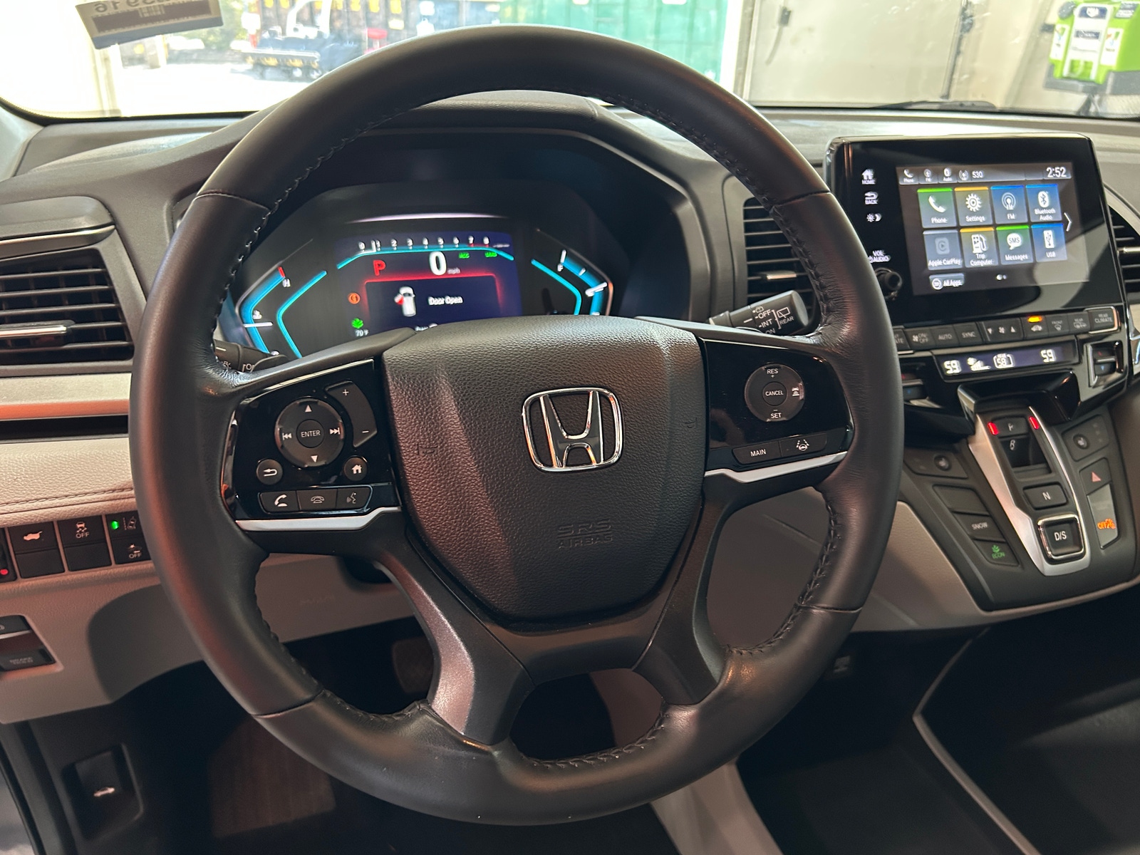 Thumbnail: 2018 Honda Odyssey - 4