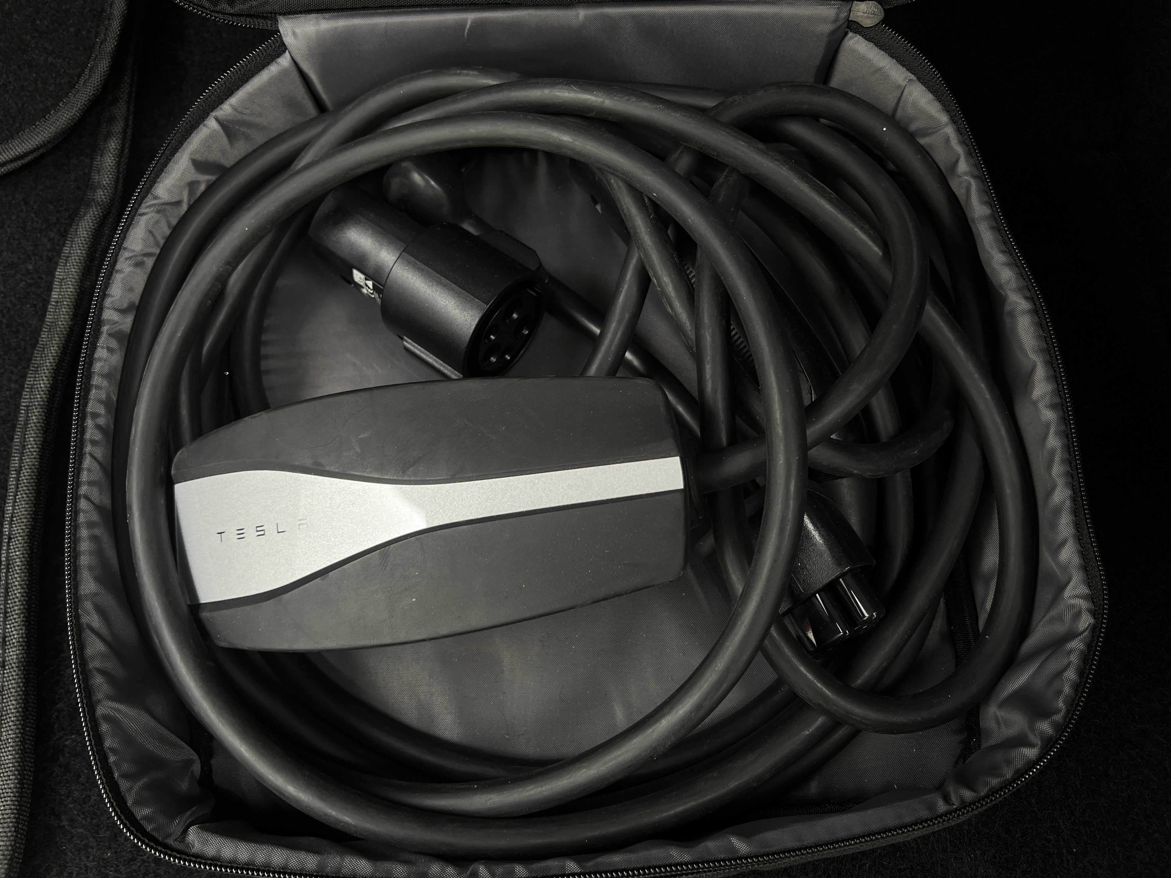 Used 2021 Tesla Model Y Standard Range with VIN 5YJYGDED9MF107637 for sale in Auburn, WA