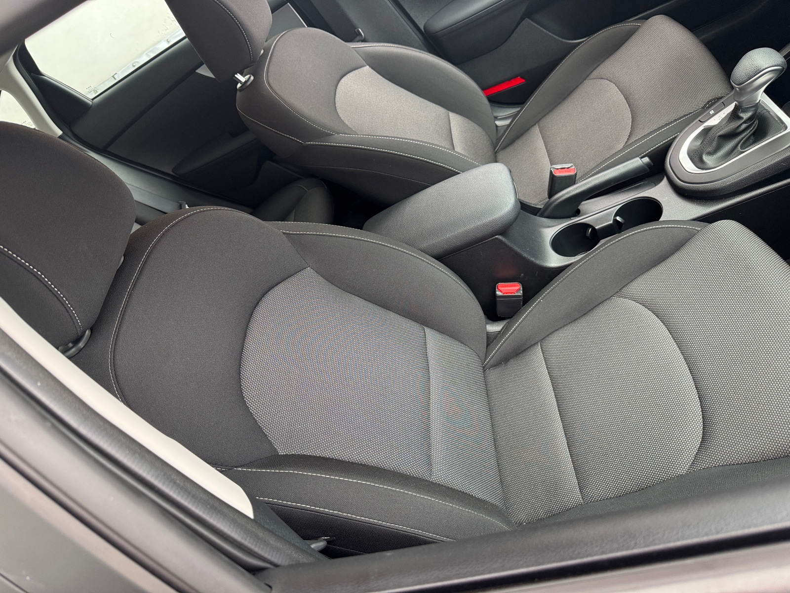 Thumbnail: 2024 Kia Forte - 2