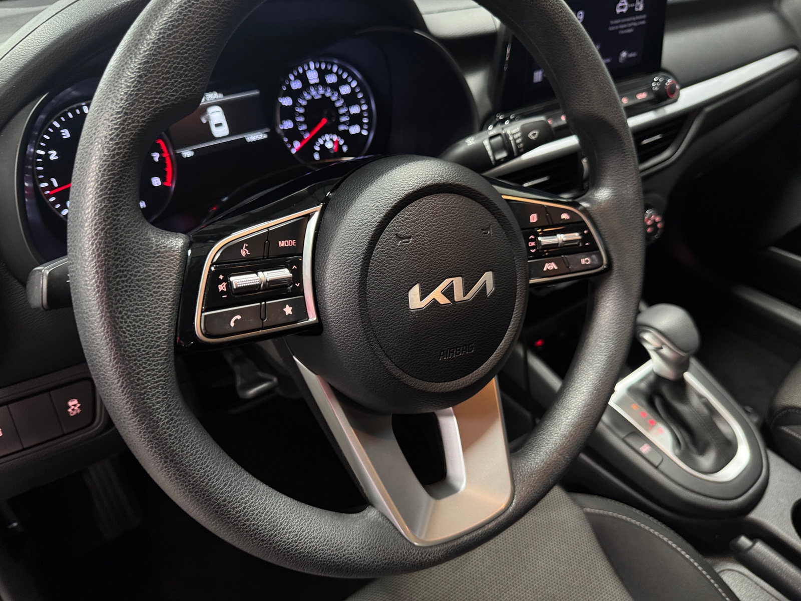 Thumbnail: 2024 Kia Forte - 5
