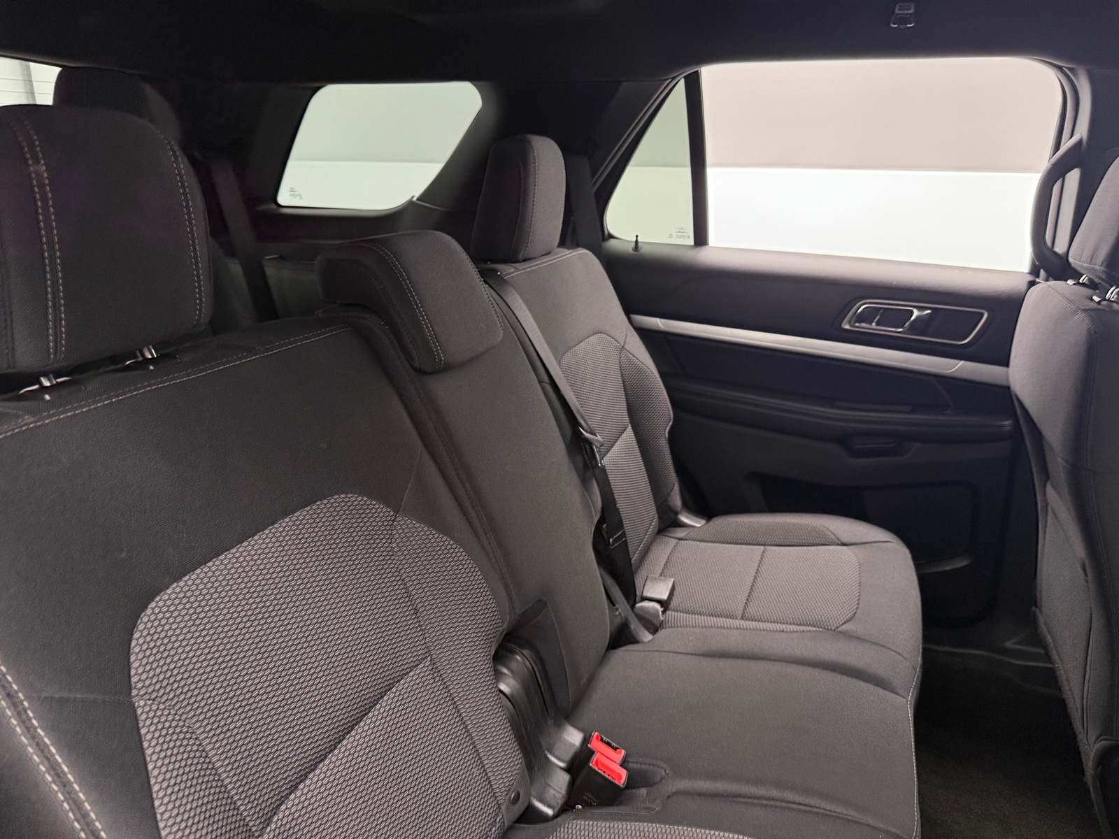 Thumbnail: 2017 Ford Explorer - 6