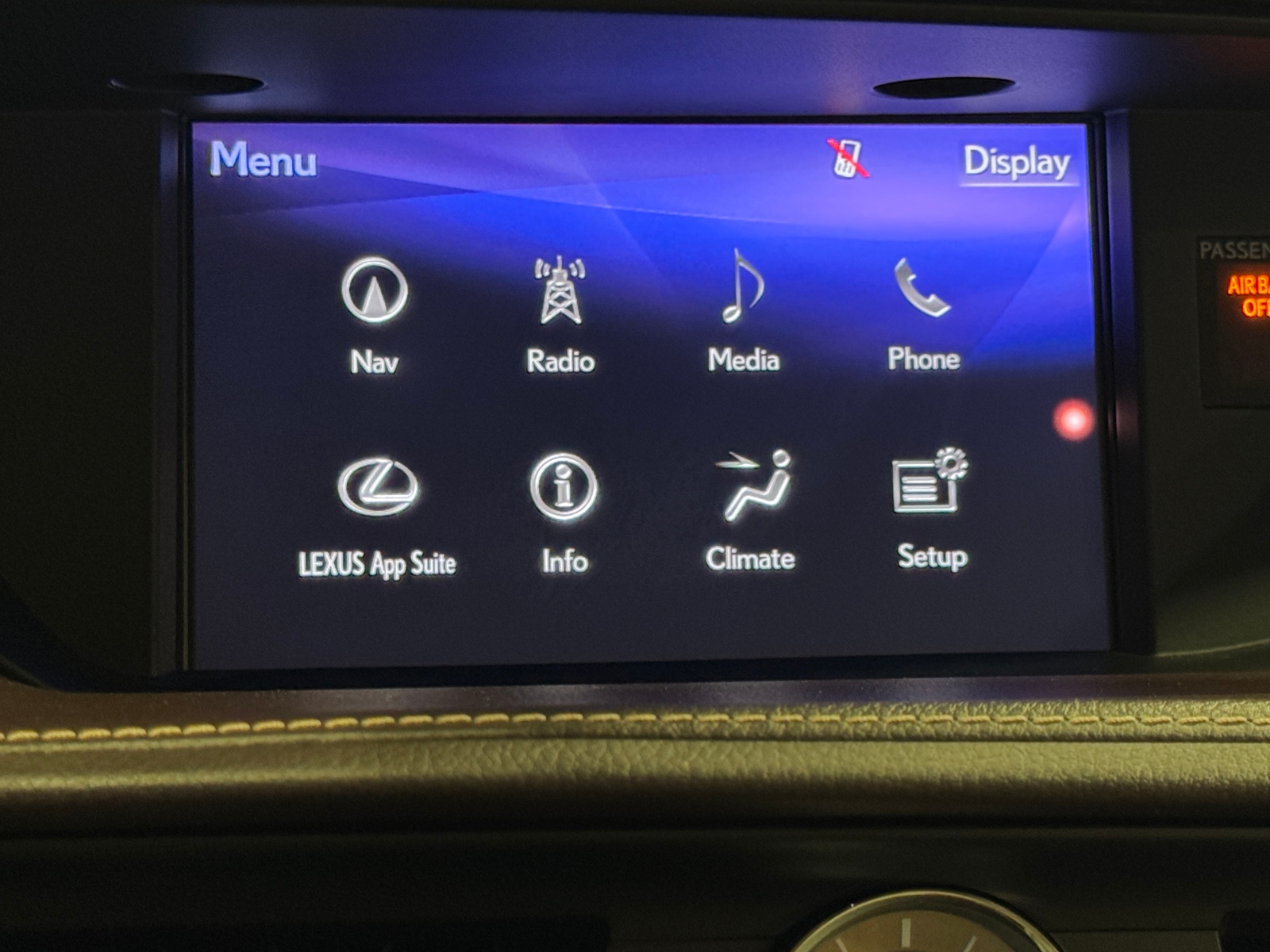 Thumbnail: 2018 Lexus ES - 3