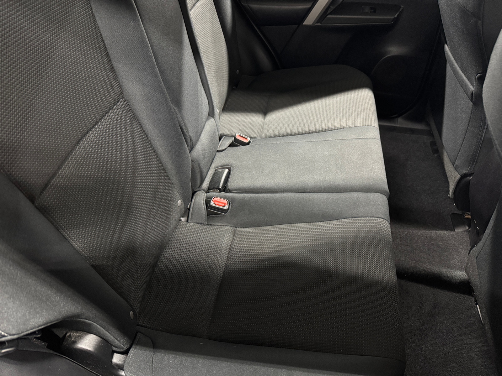 Thumbnail: 2016 Toyota RAV4 - 6