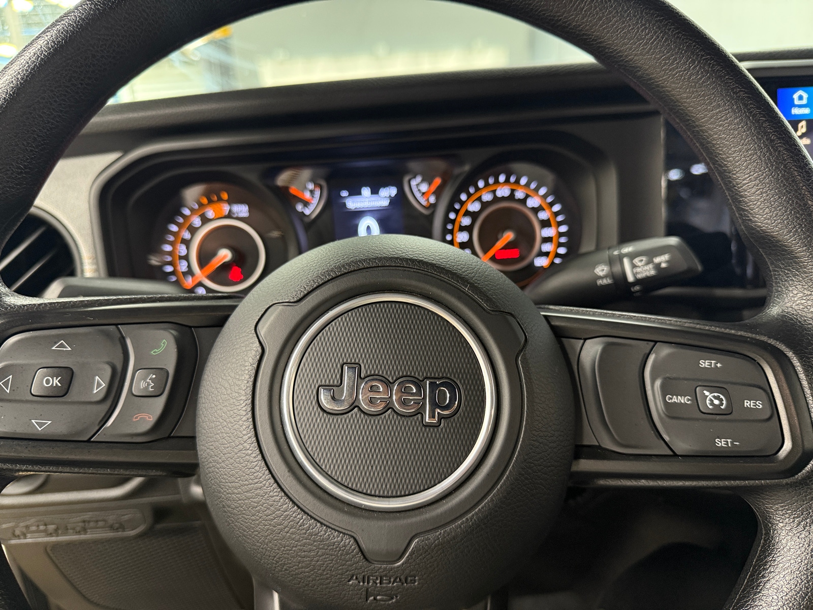 Thumbnail: 2024 Jeep Wrangler - 5