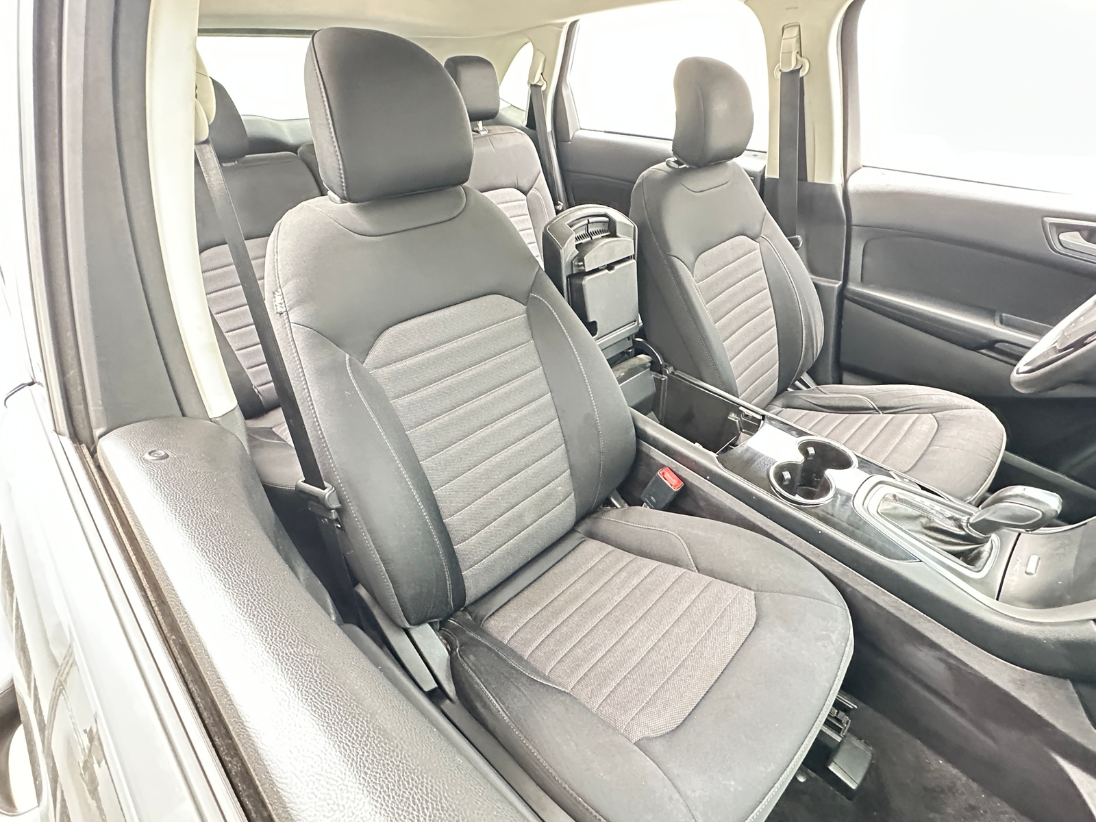Thumbnail: 2015 Ford Edge - 2