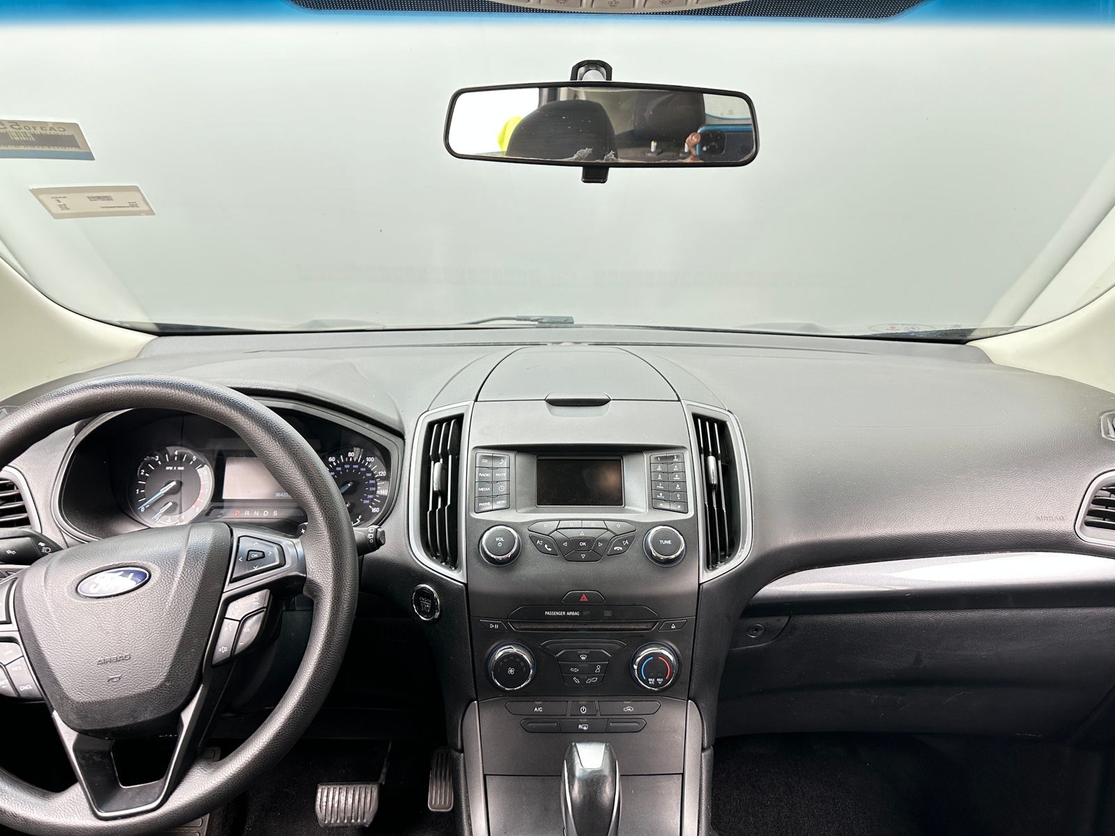 Thumbnail: 2015 Ford Edge - 3