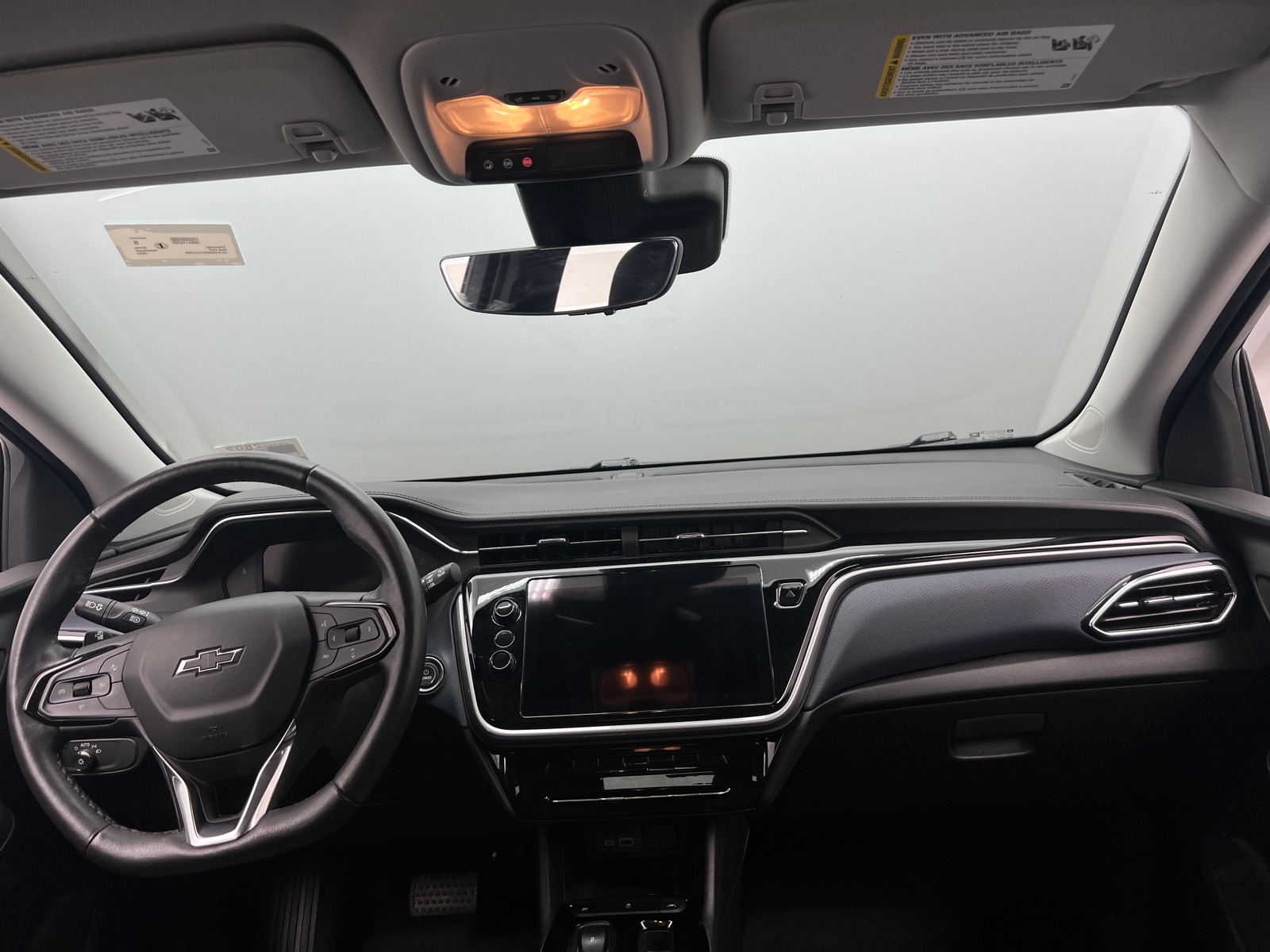 Thumbnail: 2023 Chevrolet Bolt EUV - 2