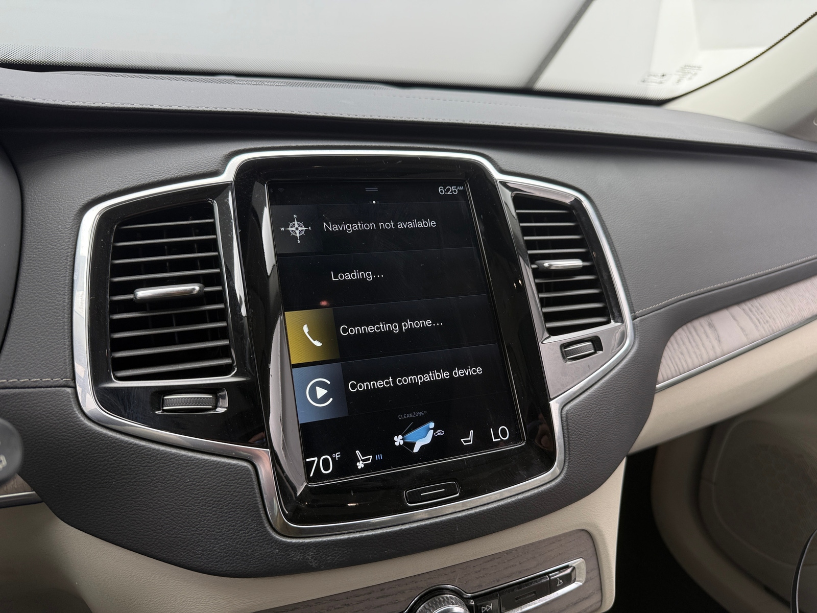 Thumbnail: 2021 Volvo XC90 - 3