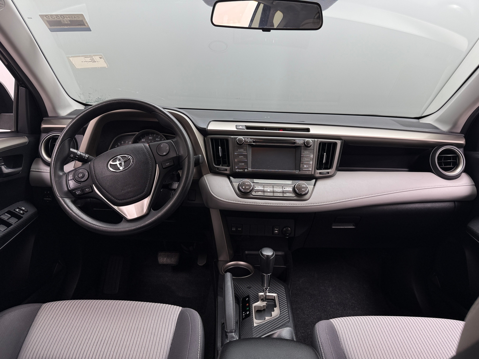 Thumbnail: 2014 Toyota RAV4 - 3