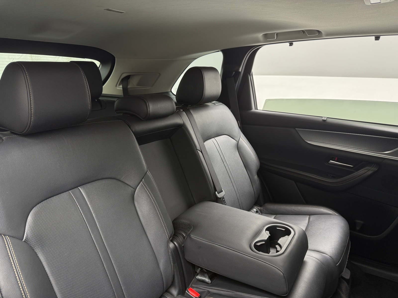 Thumbnail: 2024 Mazda CX-90 - 5