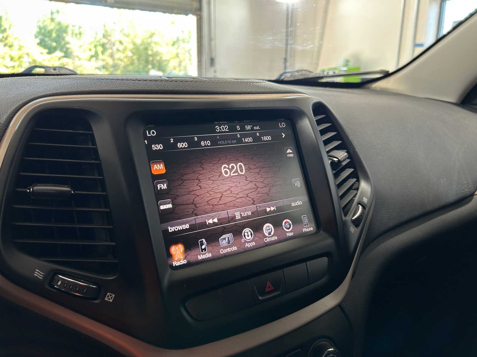 Thumbnail: 2014 Jeep Cherokee - 3