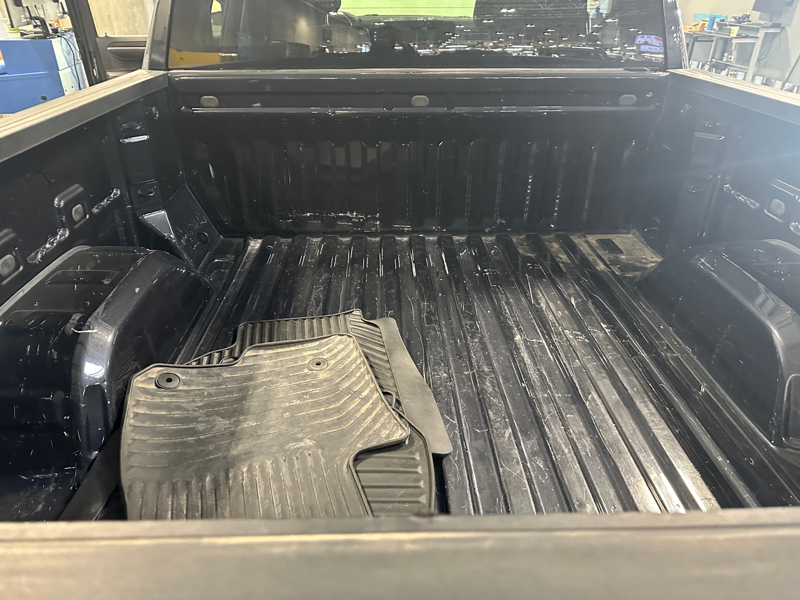 Thumbnail: 2022 Chevrolet Silverado 1500 - 7