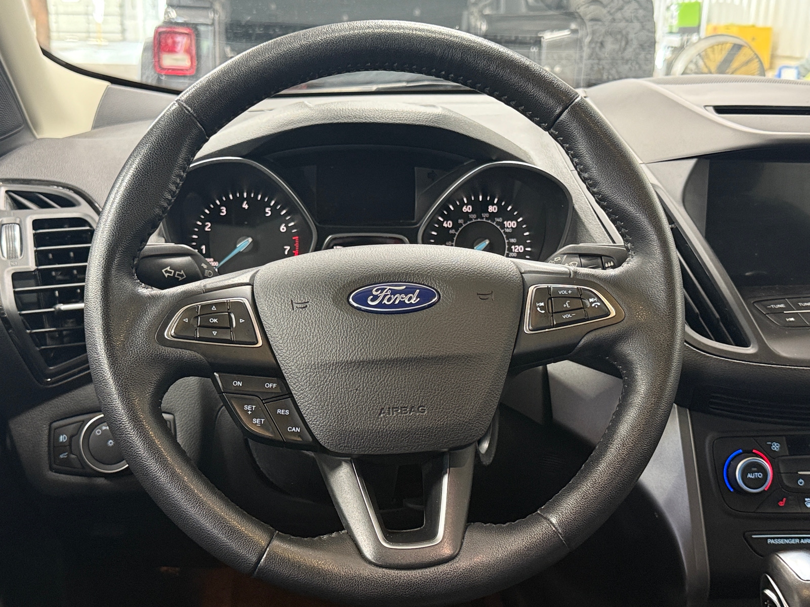 Thumbnail: 2018 Ford Escape - 4