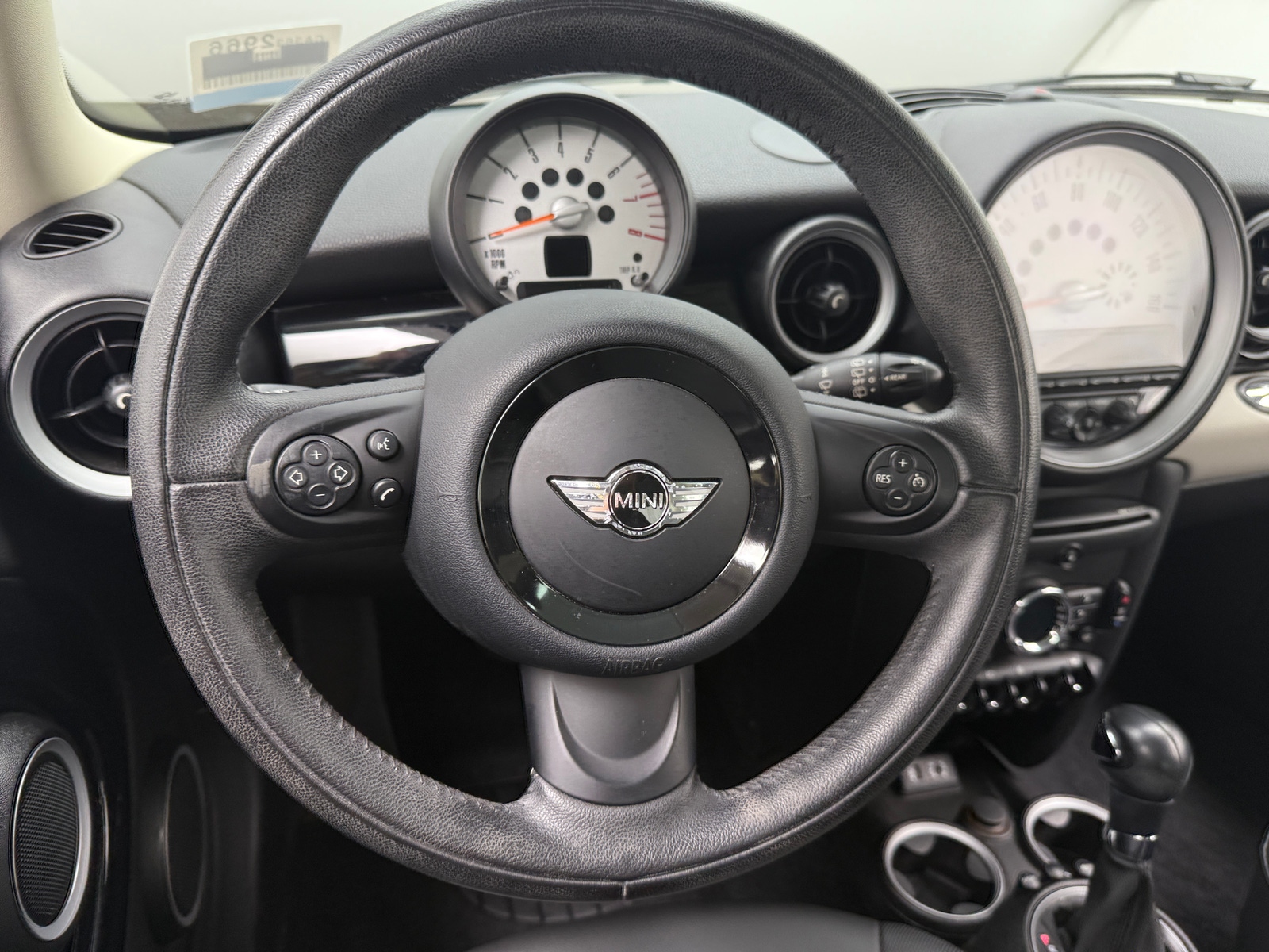 Thumbnail: 2013 MINI Cooper Hardtop - 4