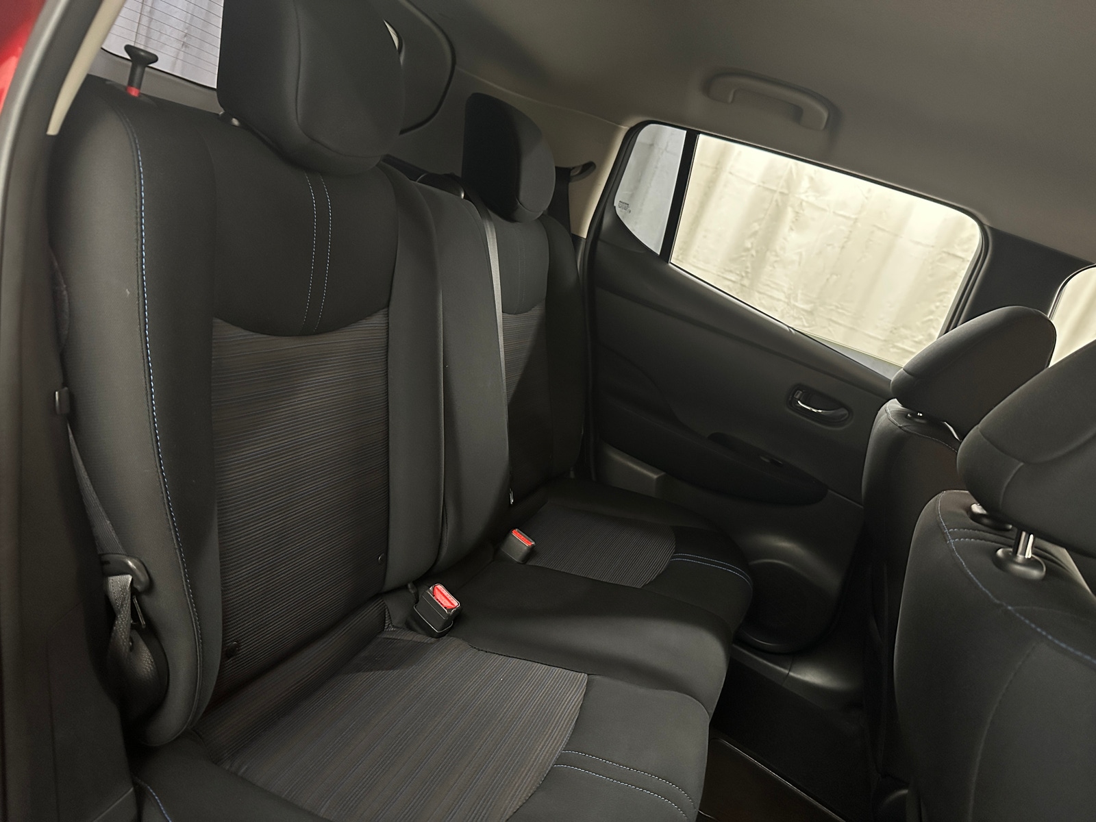 Thumbnail: 2018 Nissan Leaf - 6