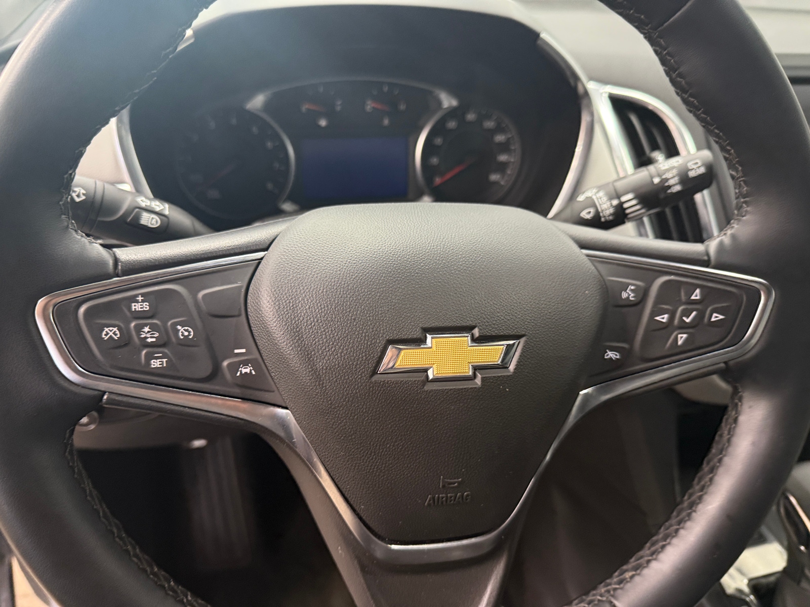 Thumbnail: 2024 Chevrolet Equinox - 5