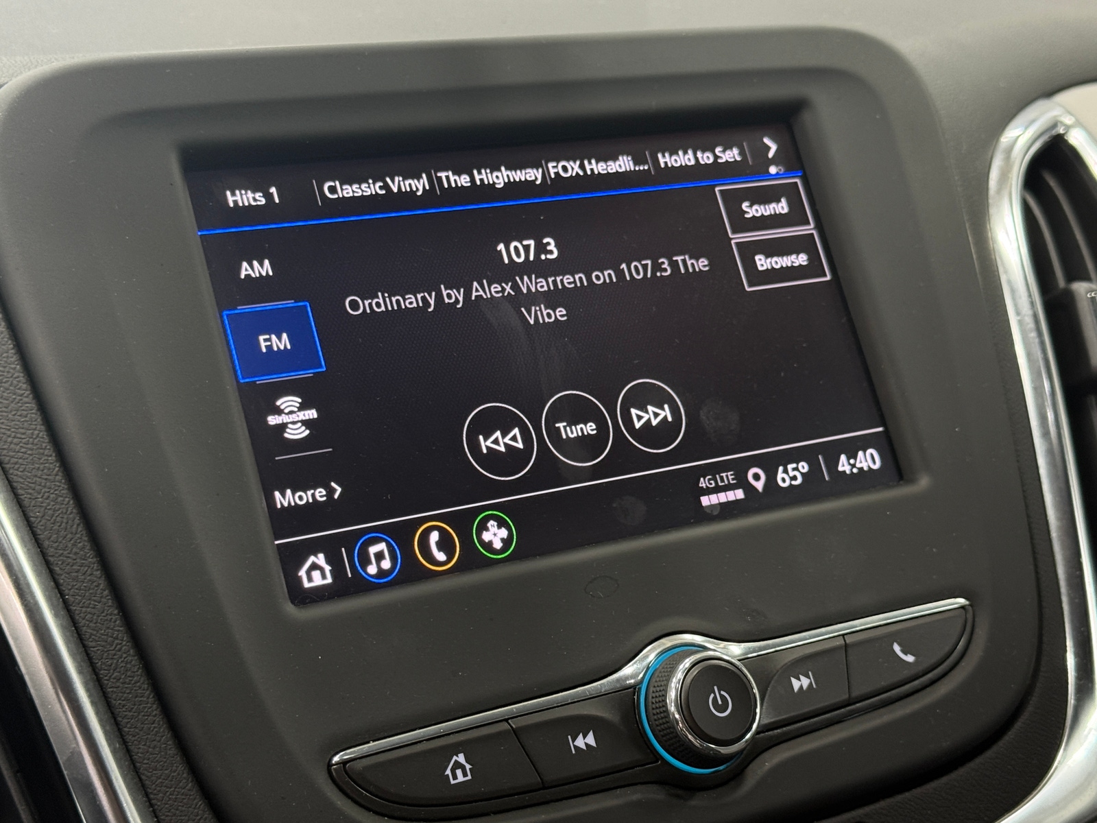 Thumbnail: 2024 Chevrolet Equinox - 4