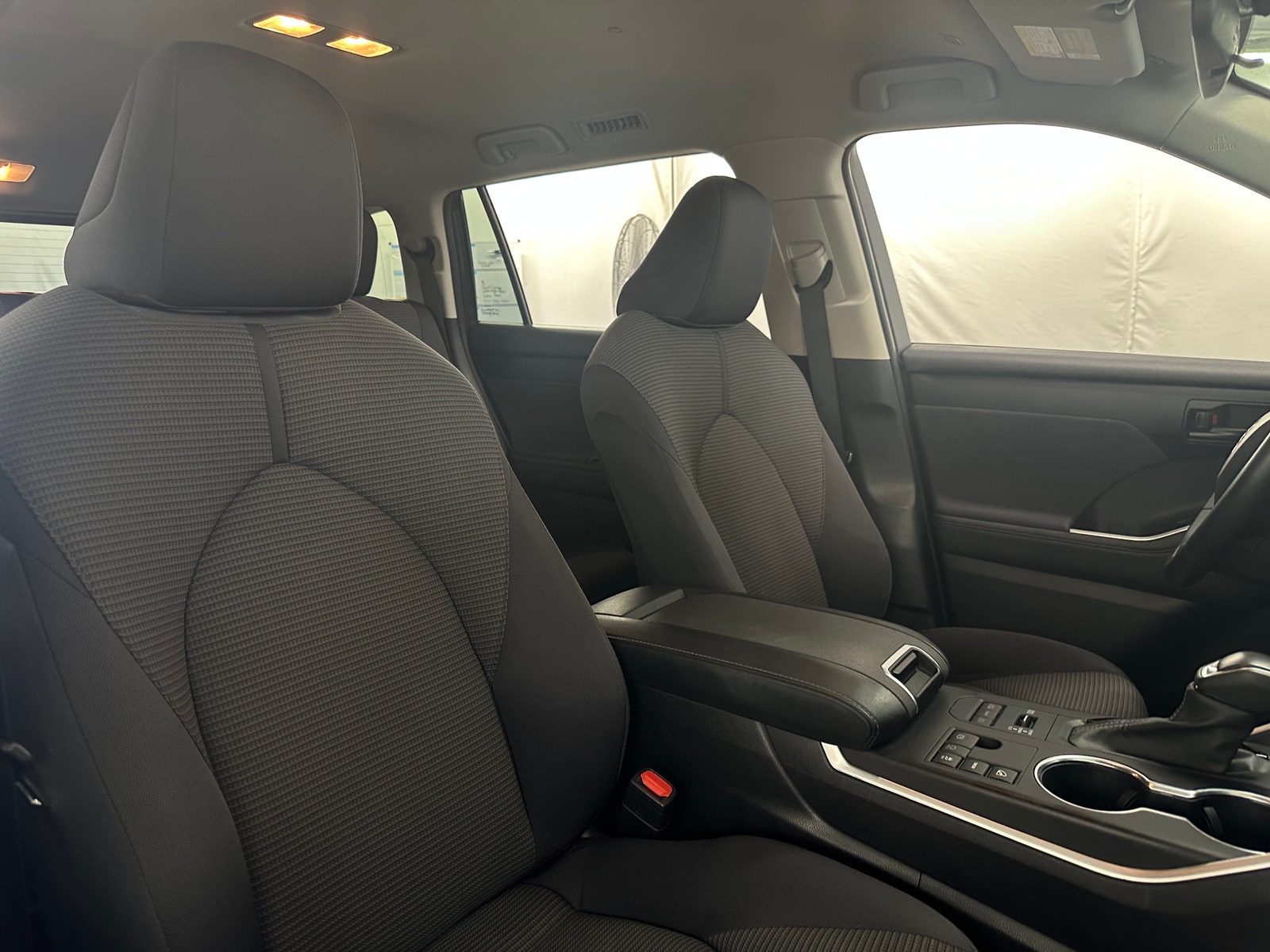 Thumbnail: 2024 Toyota Highlander - 2