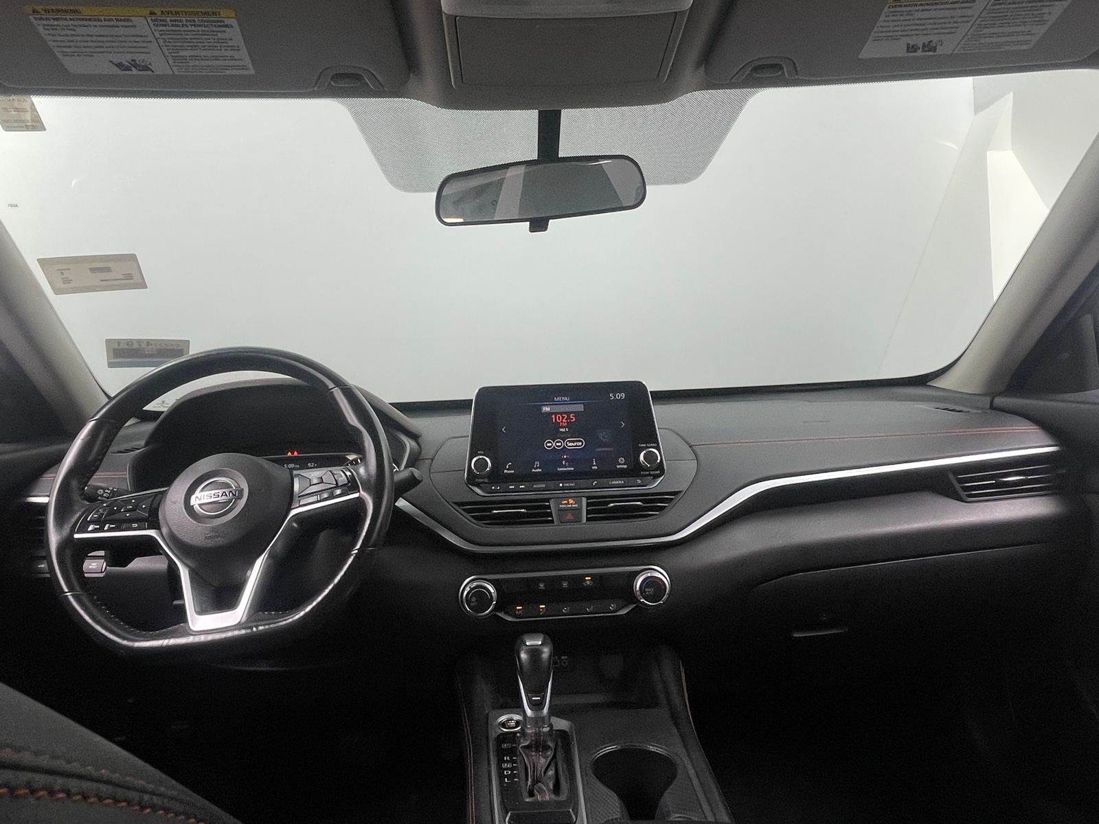 Thumbnail: 2019 Nissan Altima - 3