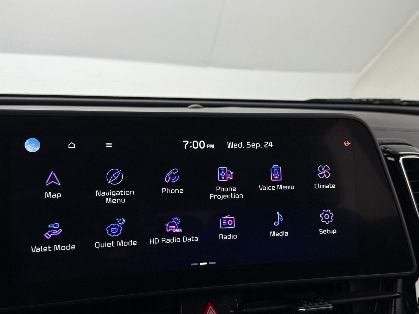 Thumbnail: 2023 Kia Sportage - 3