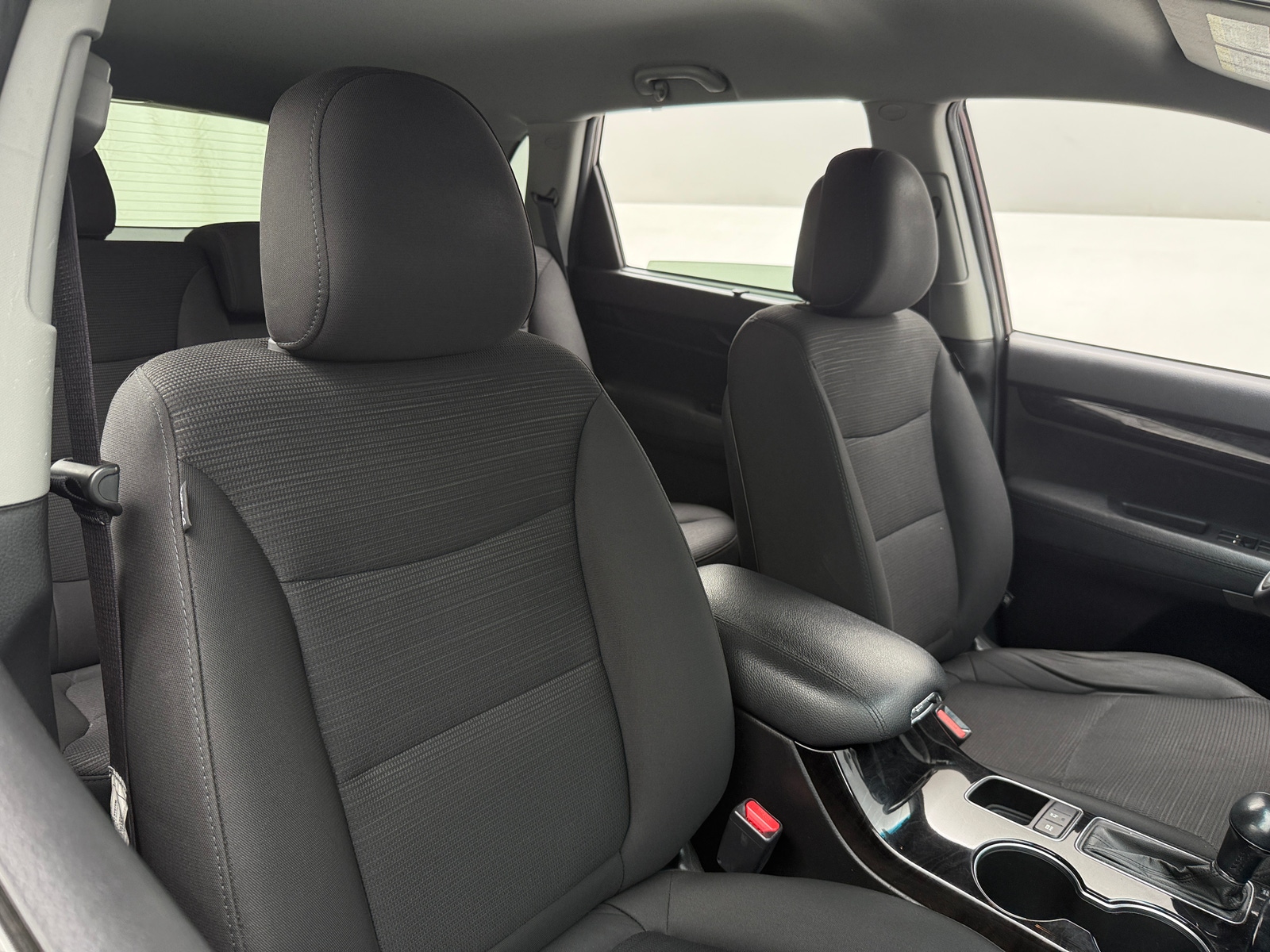 Thumbnail: 2015 Kia Sorento - 2
