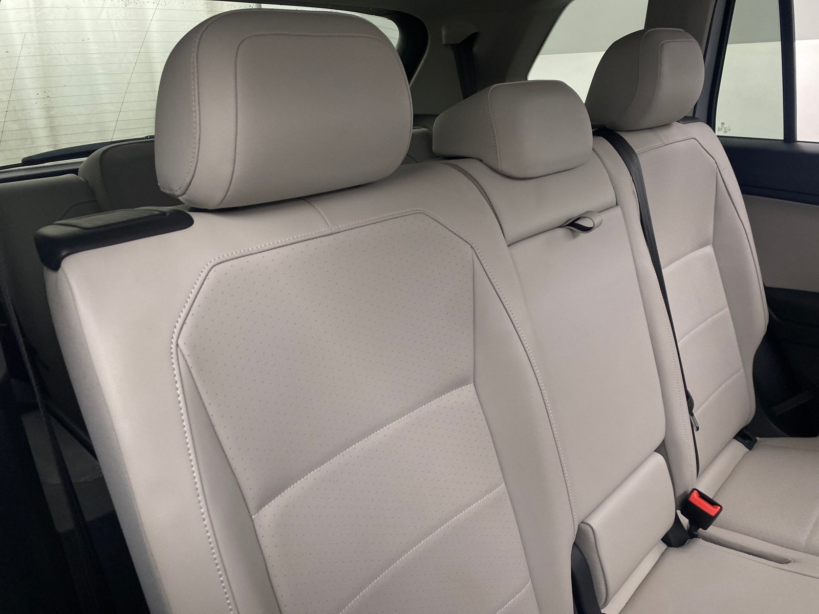 Thumbnail: 2018 Volkswagen Tiguan - 5