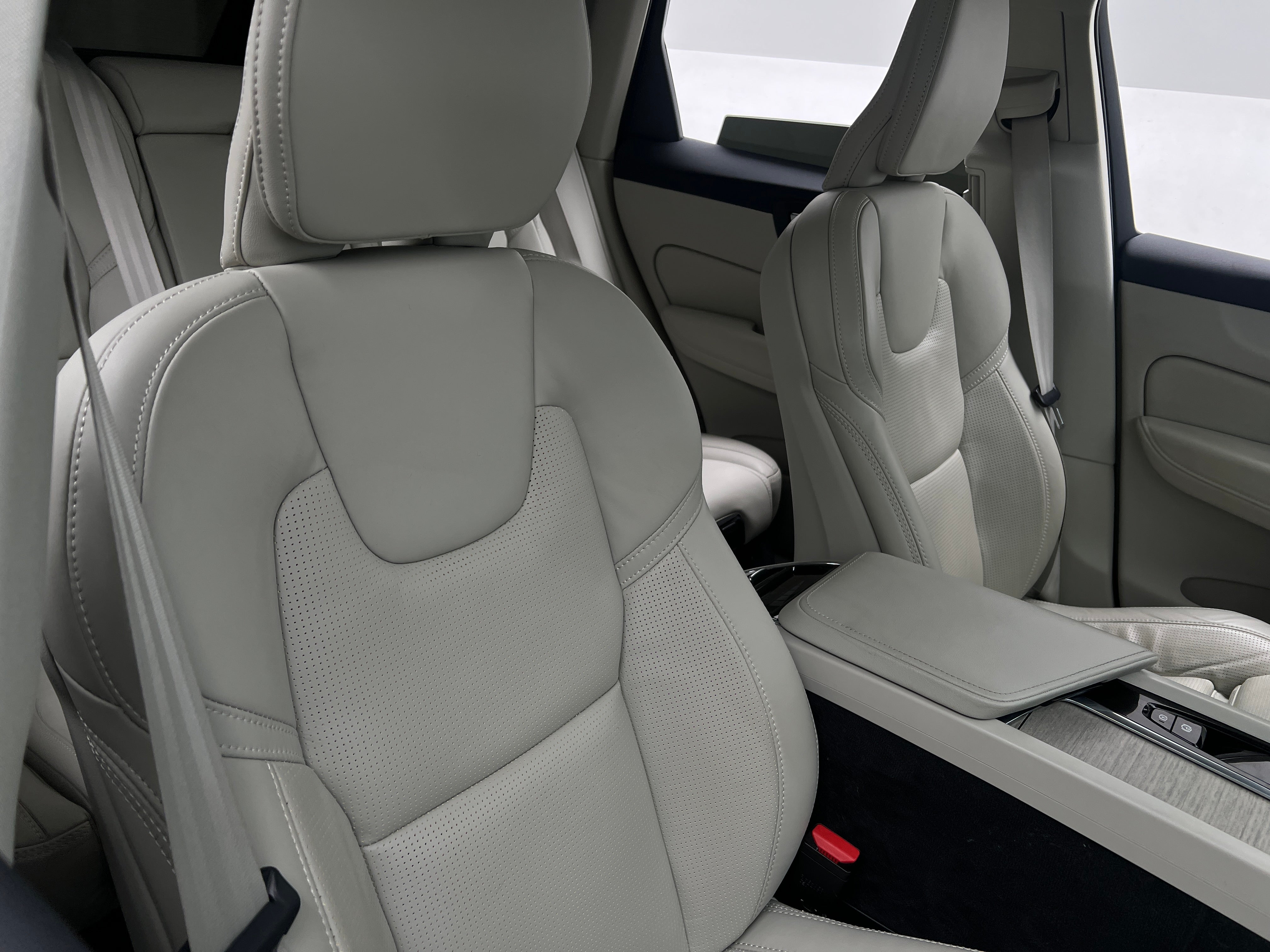 2022 Volvo XC60