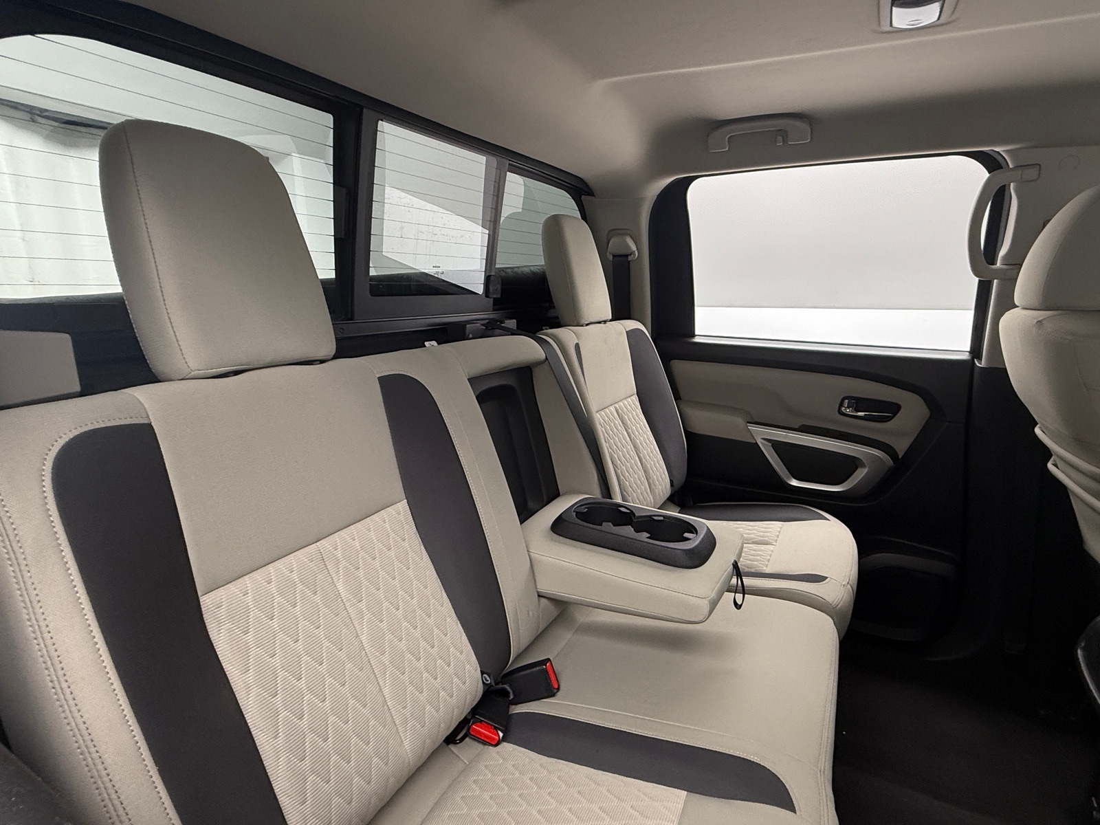 Thumbnail: 2020 Nissan Titan - 6