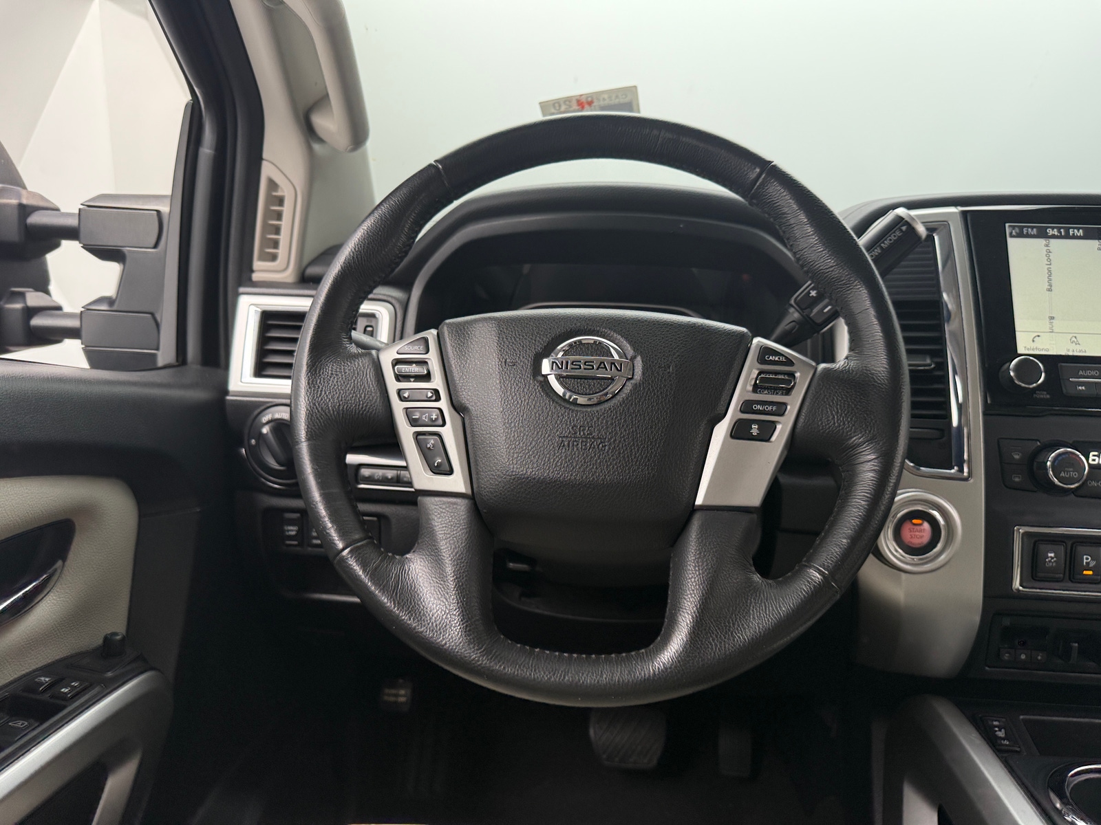 Thumbnail: 2020 Nissan Titan - 5