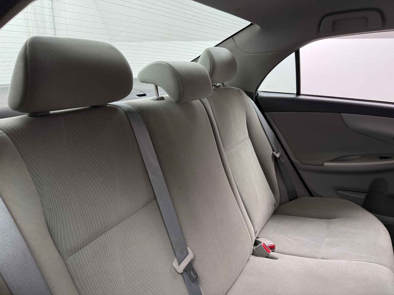 Thumbnail: 2013 Toyota Corolla - 6