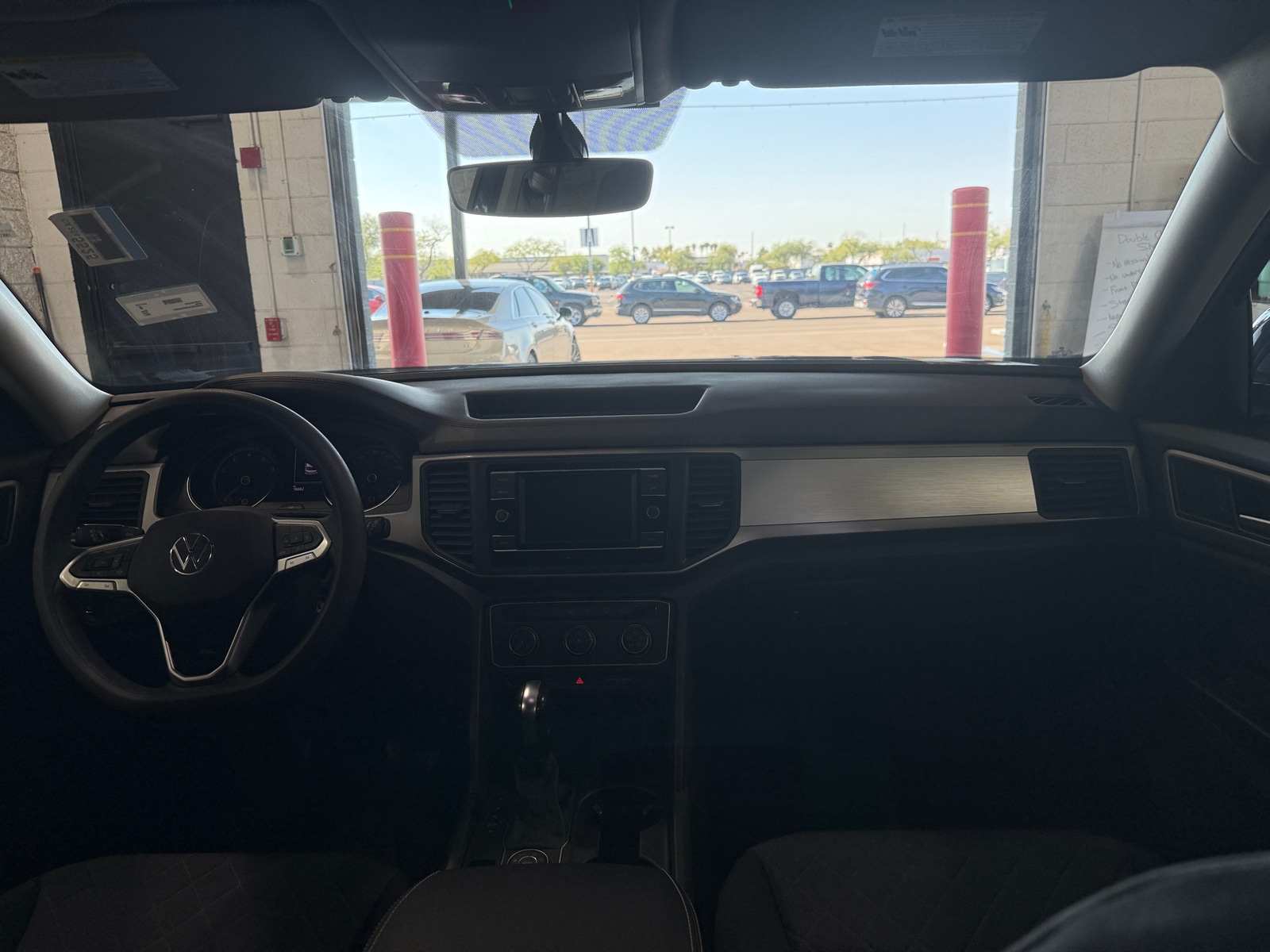 Thumbnail: 2021 Volkswagen Atlas - 3