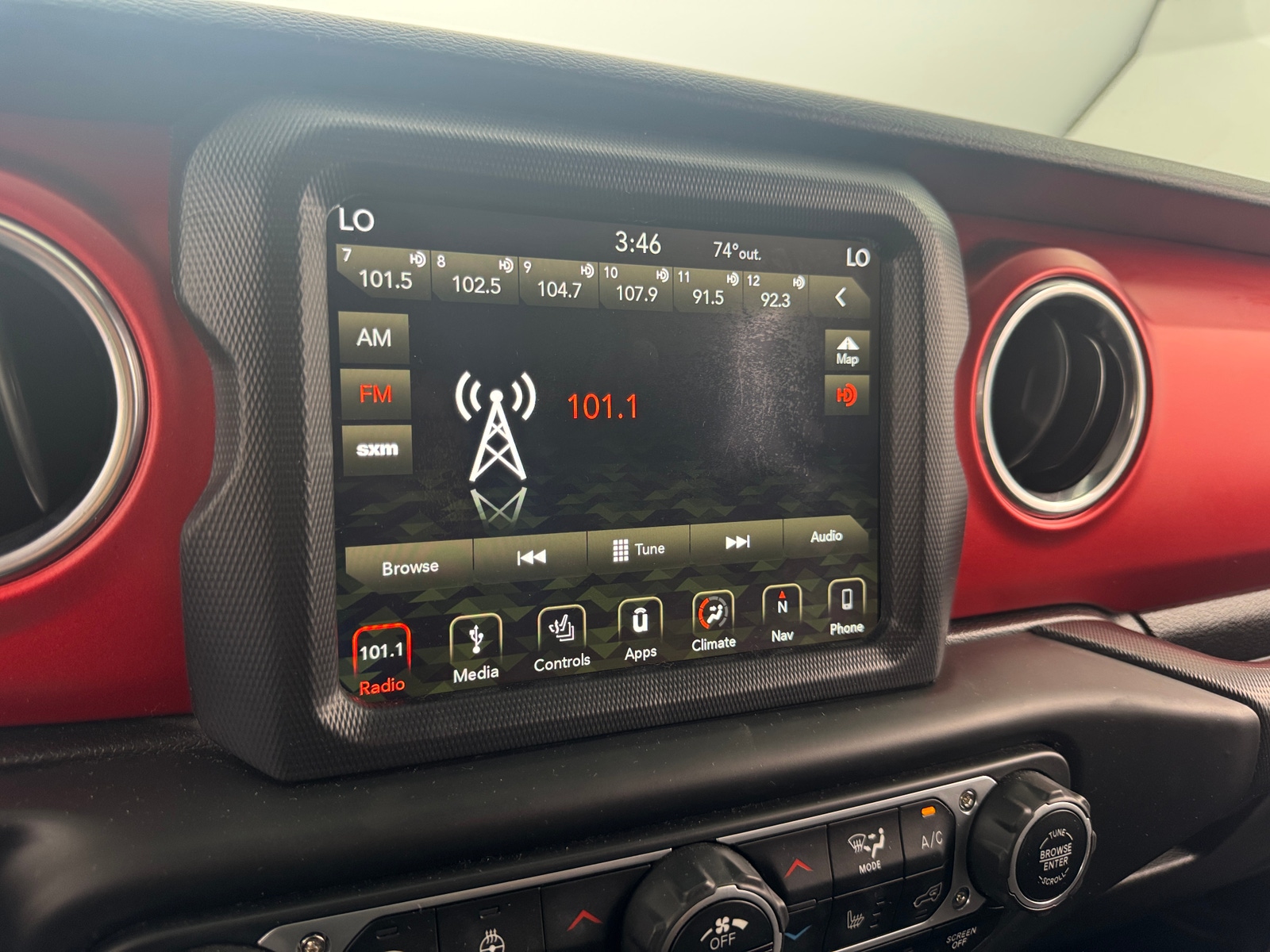 Thumbnail: 2018 Jeep Wrangler - 4