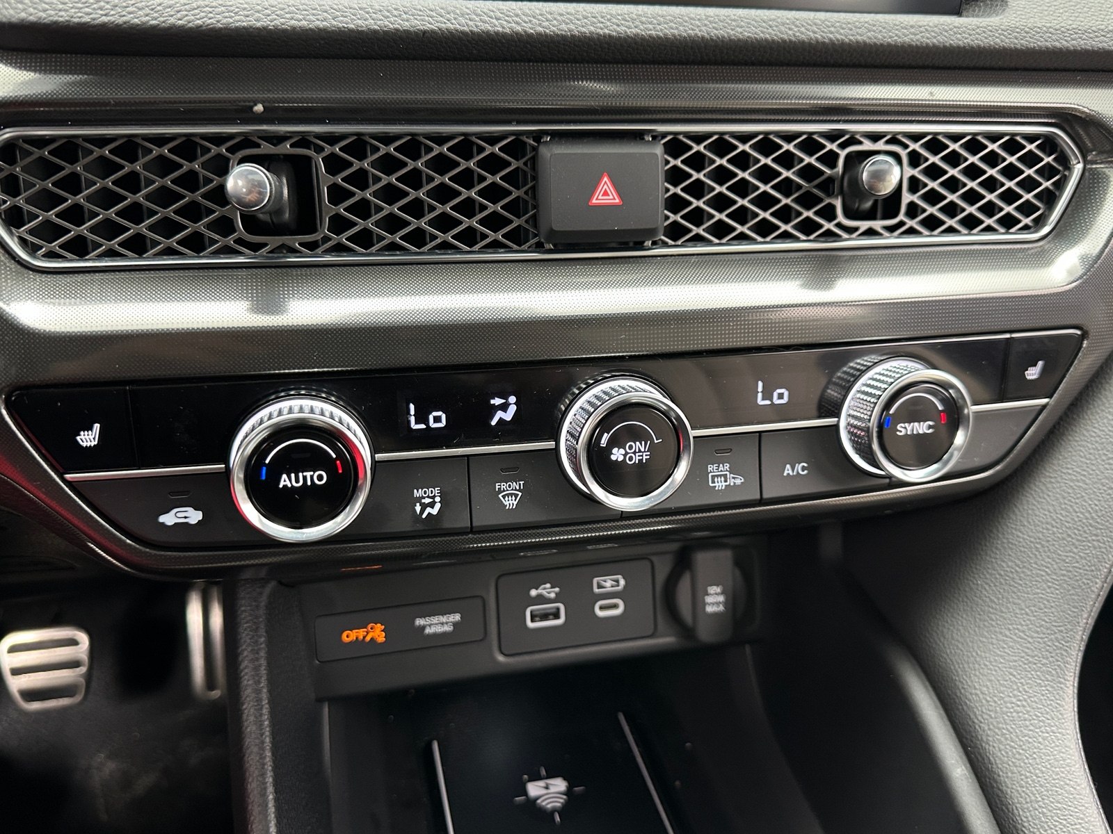 Thumbnail: 2023 Acura Integra - 3