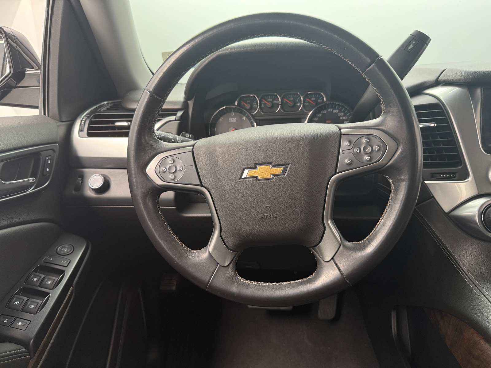 Thumbnail: 2019 Chevrolet Tahoe - 5