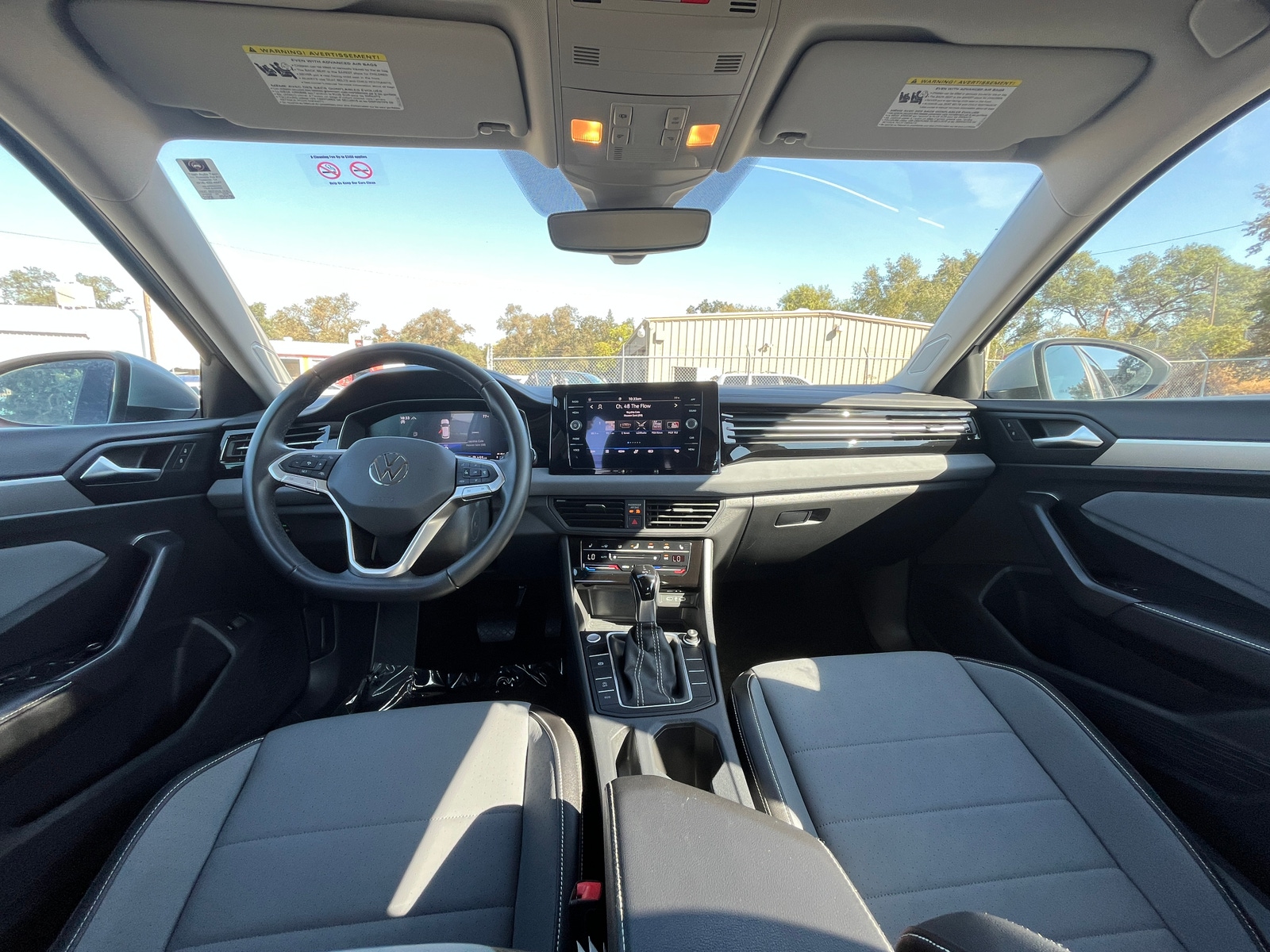 Thumbnail: 2025 Volkswagen Jetta - 3