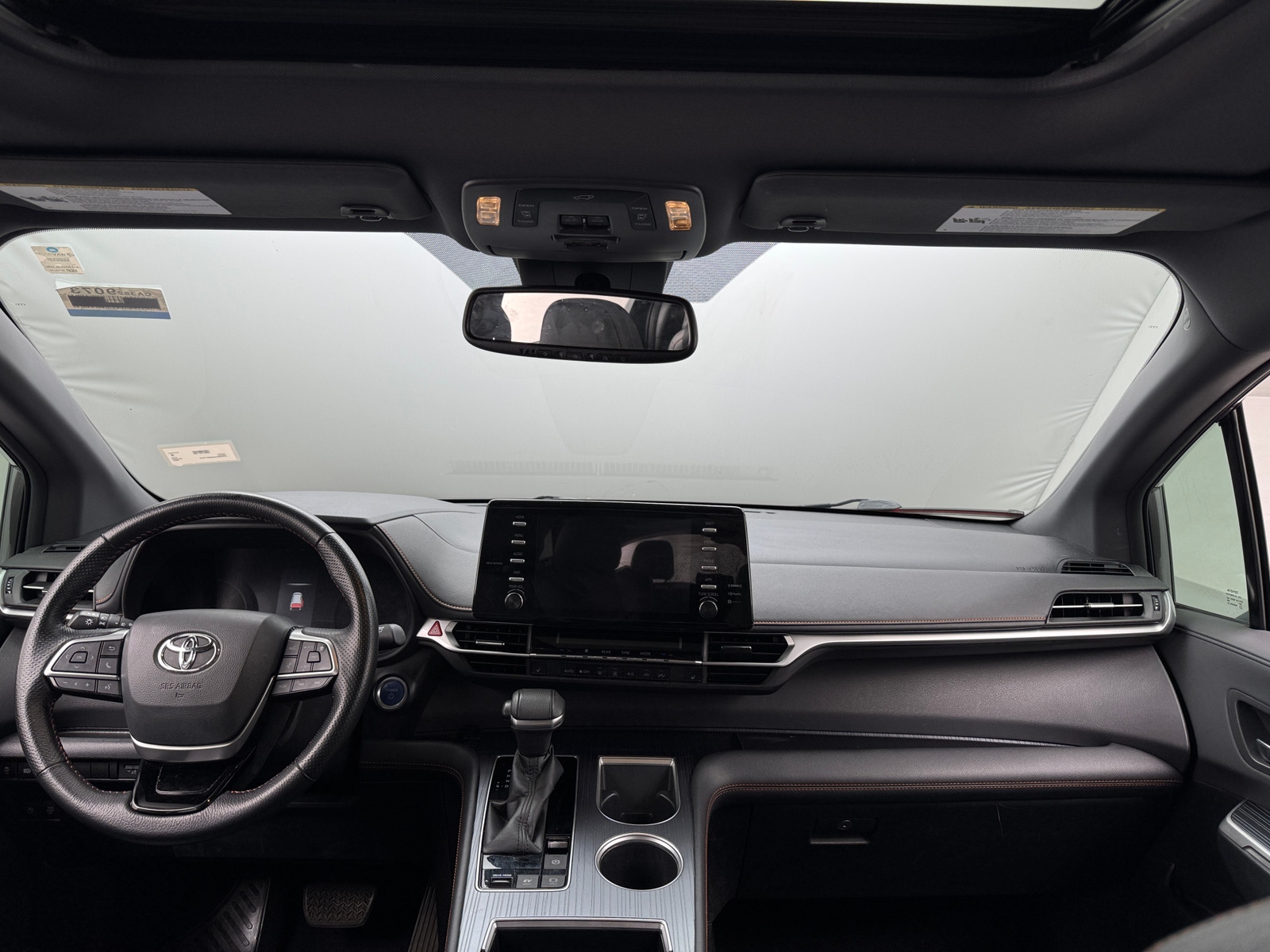 Thumbnail: 2021 Toyota Sienna - 2
