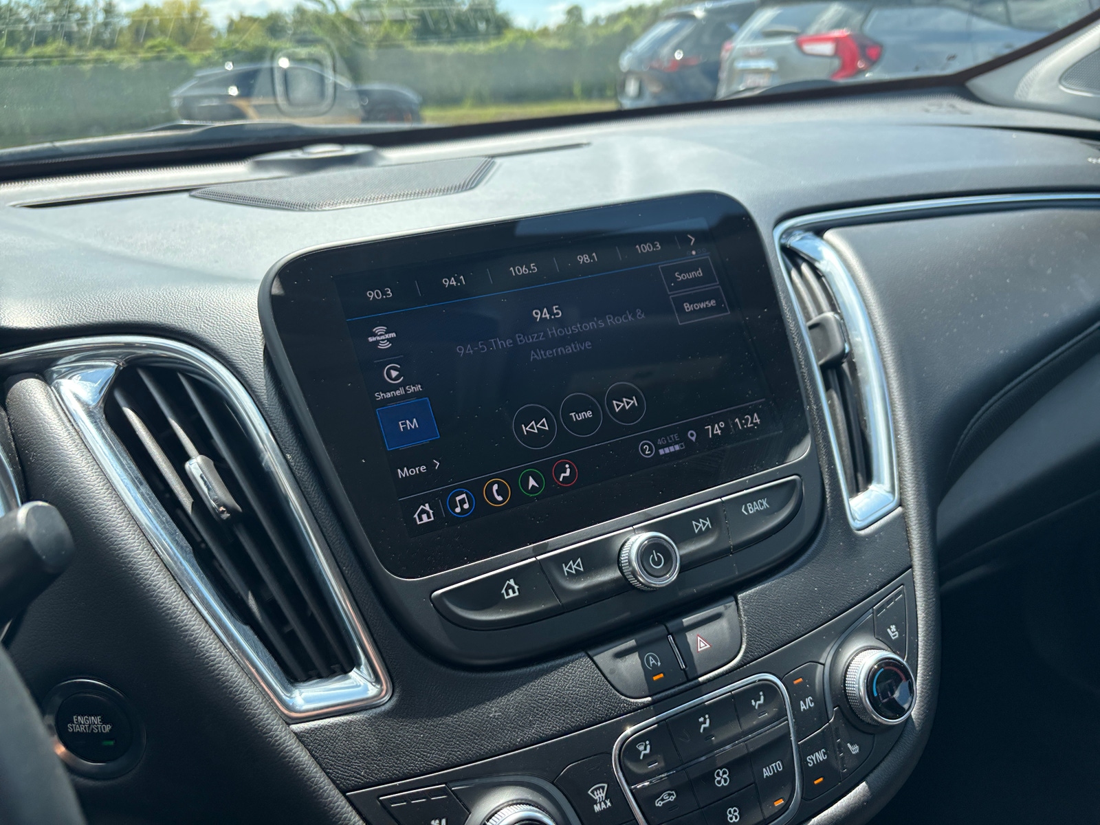 Thumbnail: 2024 Chevrolet Malibu - 3