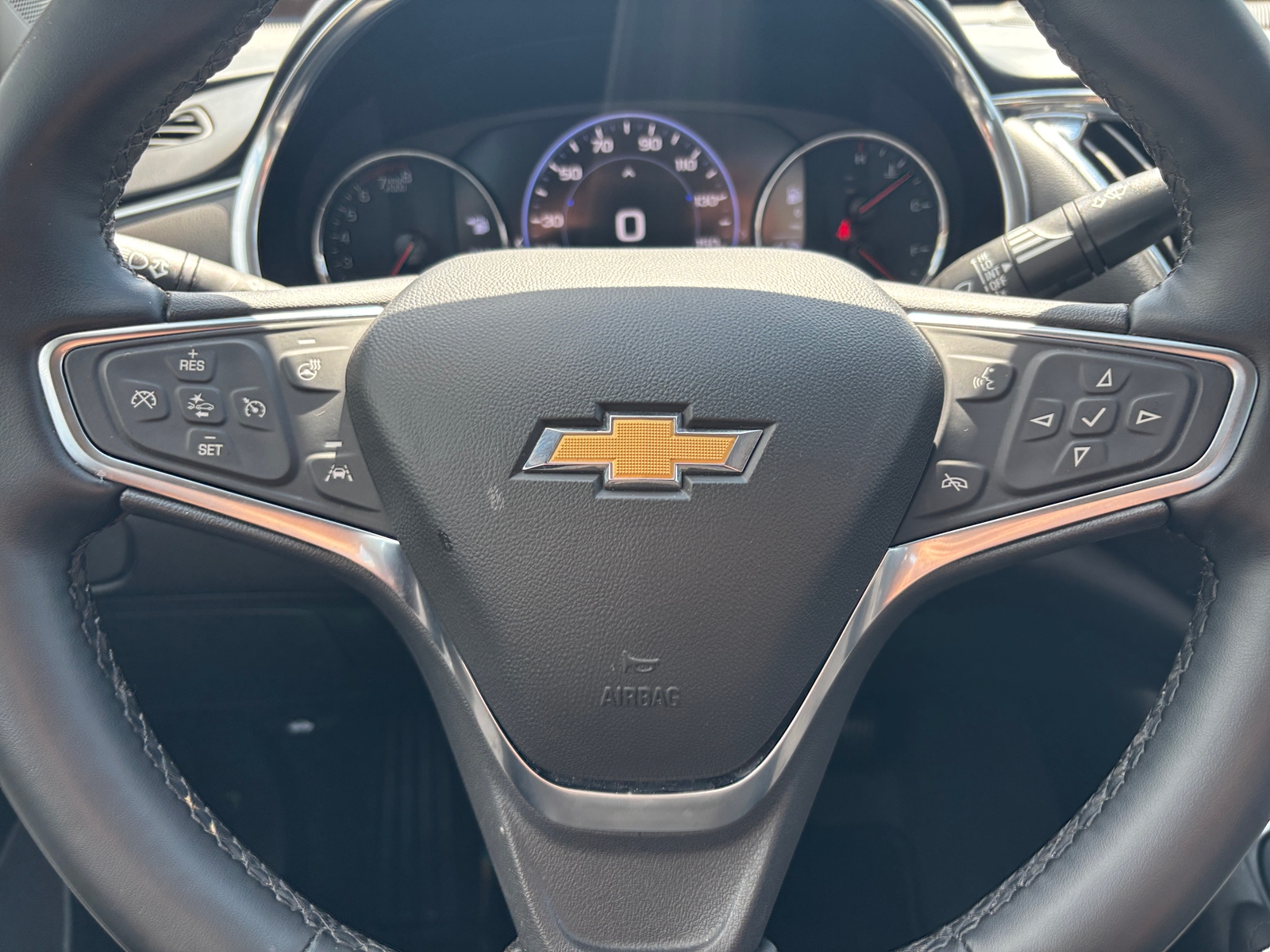 Thumbnail: 2024 Chevrolet Malibu - 4