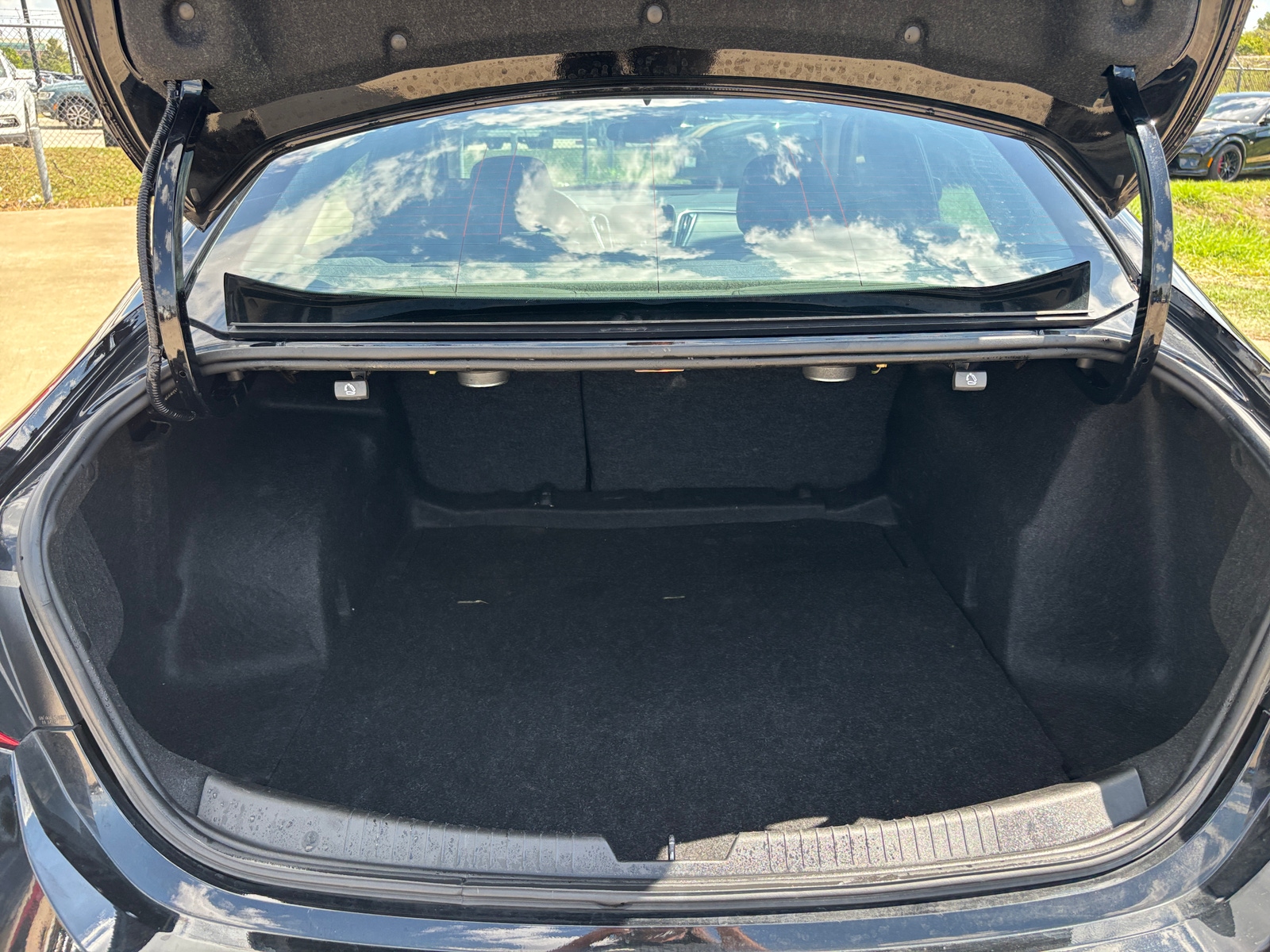 Thumbnail: 2024 Chevrolet Malibu - 5