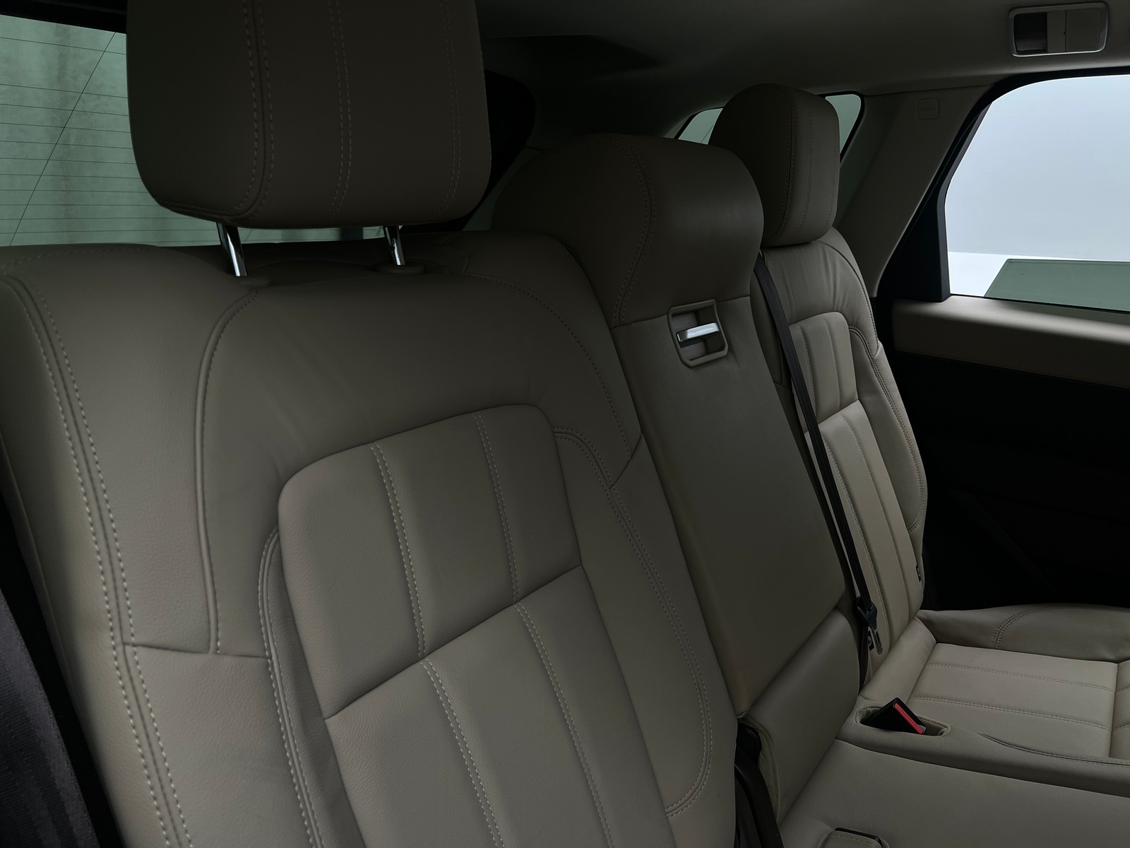 Thumbnail: 2020 Land Rover Range Rover Sport - 5