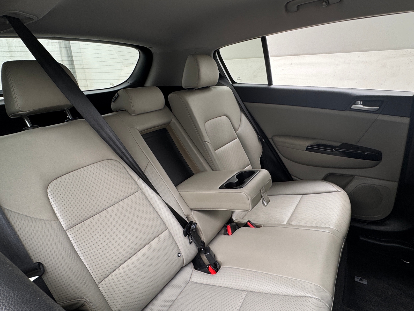 Thumbnail: 2020 Kia Sportage - 5