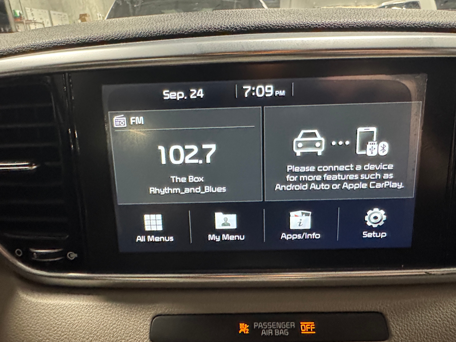 Thumbnail: 2020 Kia Sportage - 3