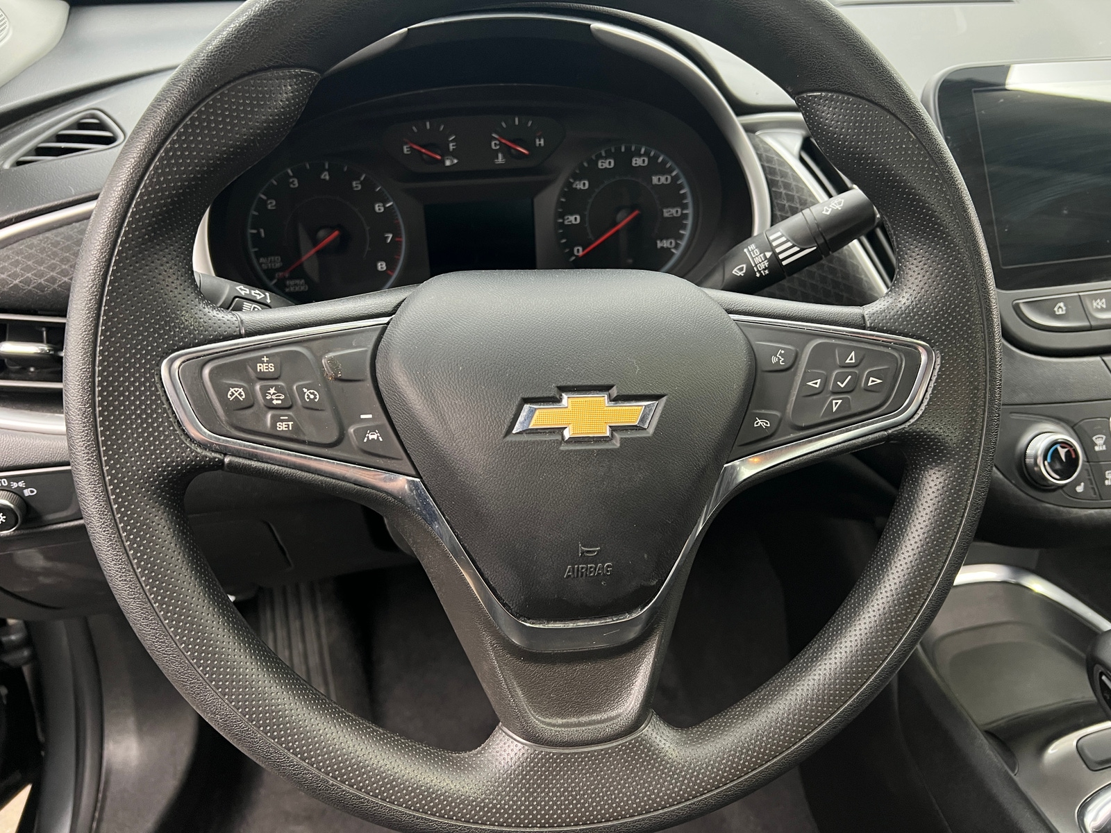 Thumbnail: 2023 Chevrolet Malibu - 5