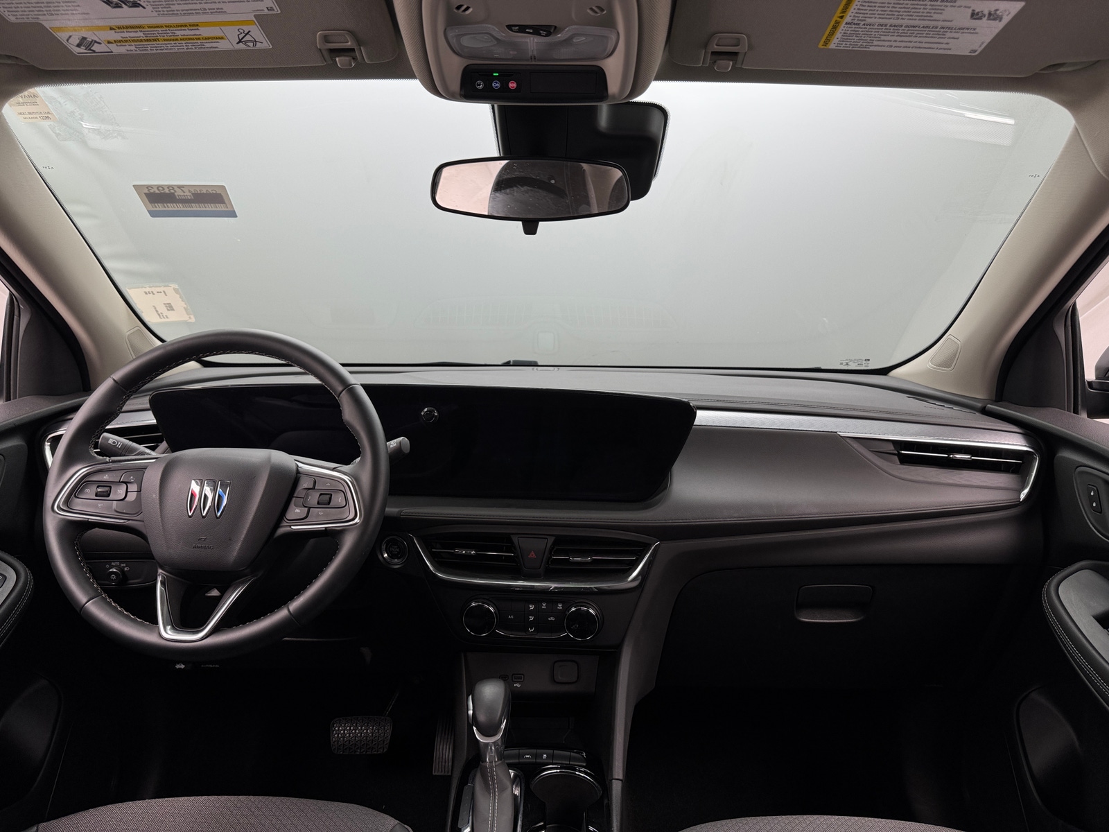 Thumbnail: 2025 Buick Encore GX - 3
