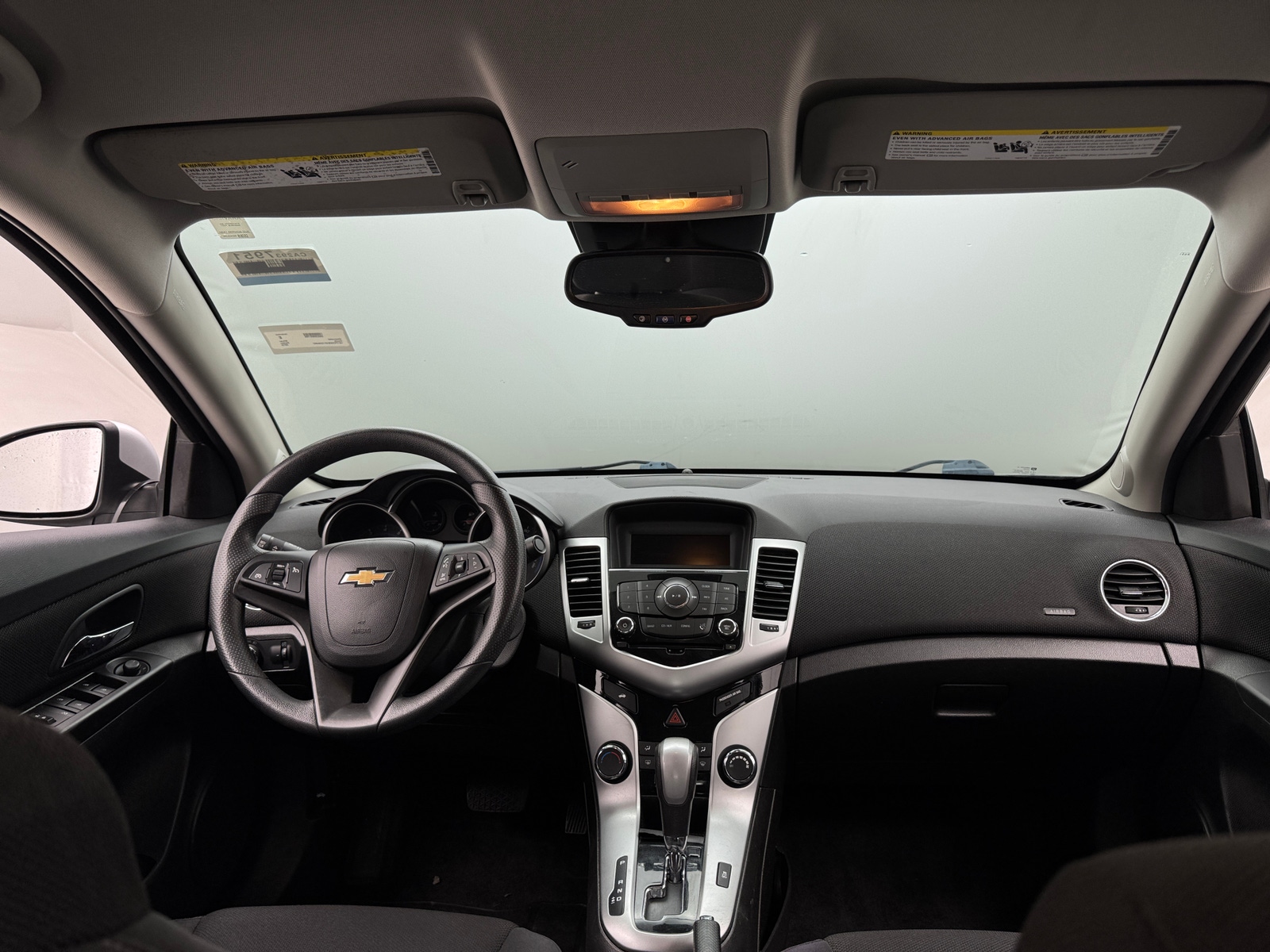 Thumbnail: 2015 Chevrolet Cruze - 3