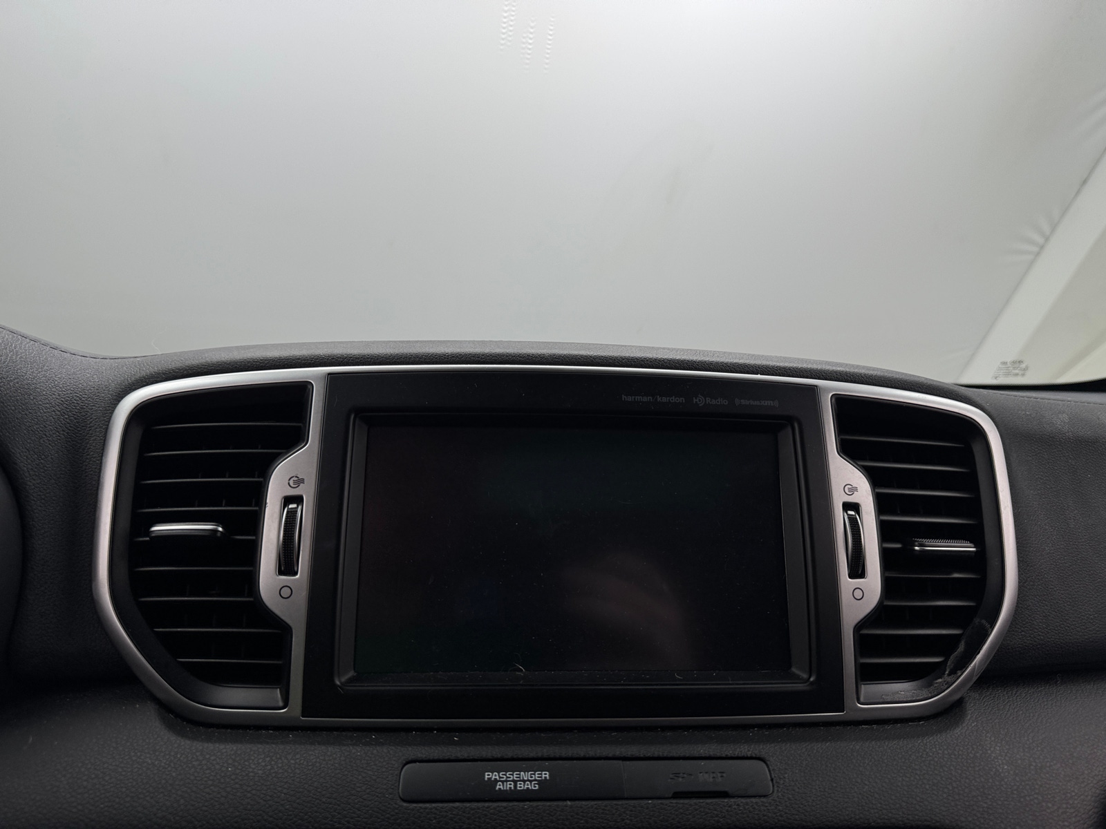 Thumbnail: 2017 Kia Sportage - 3