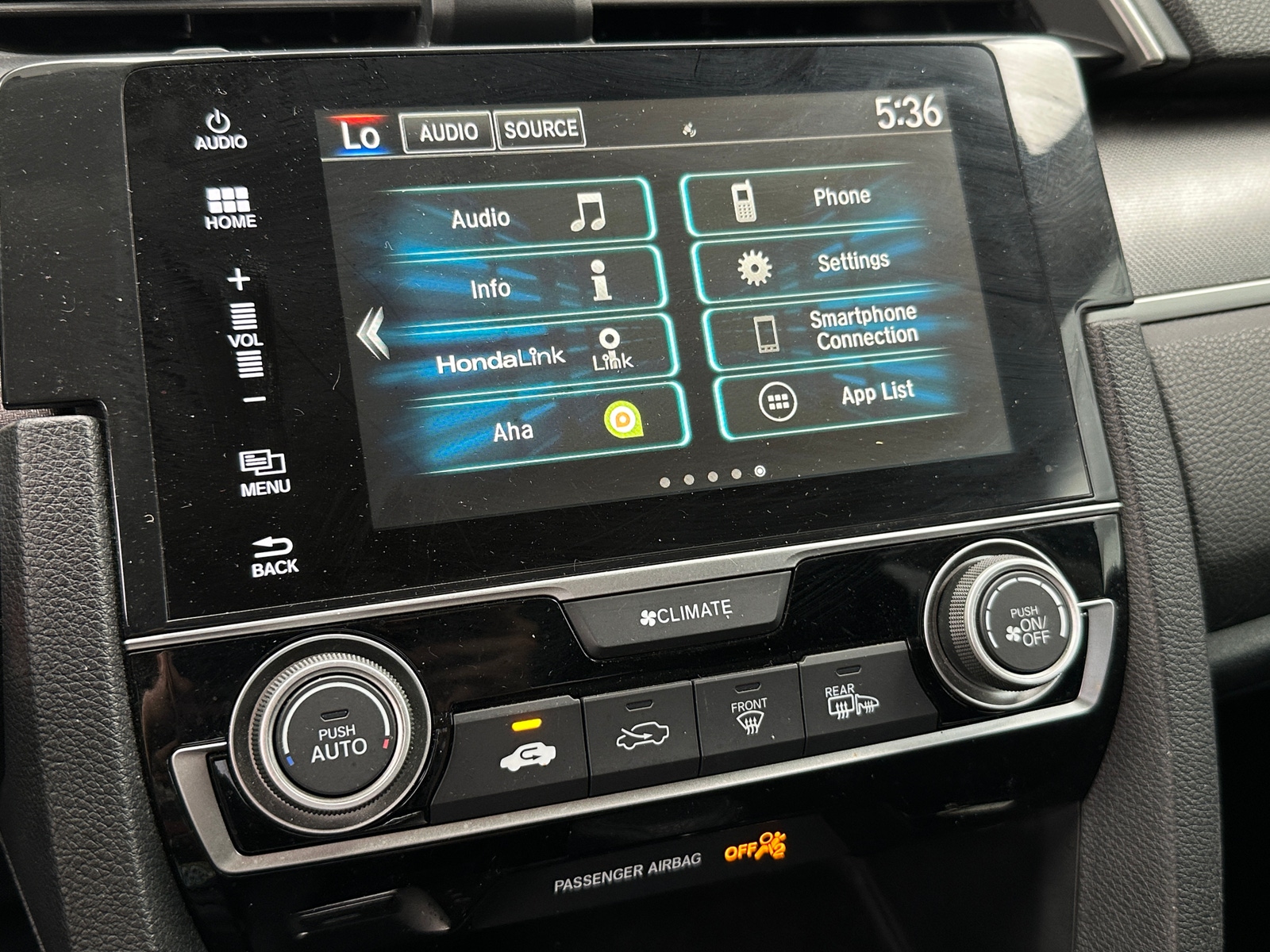 Thumbnail: 2016 Honda Civic - 4