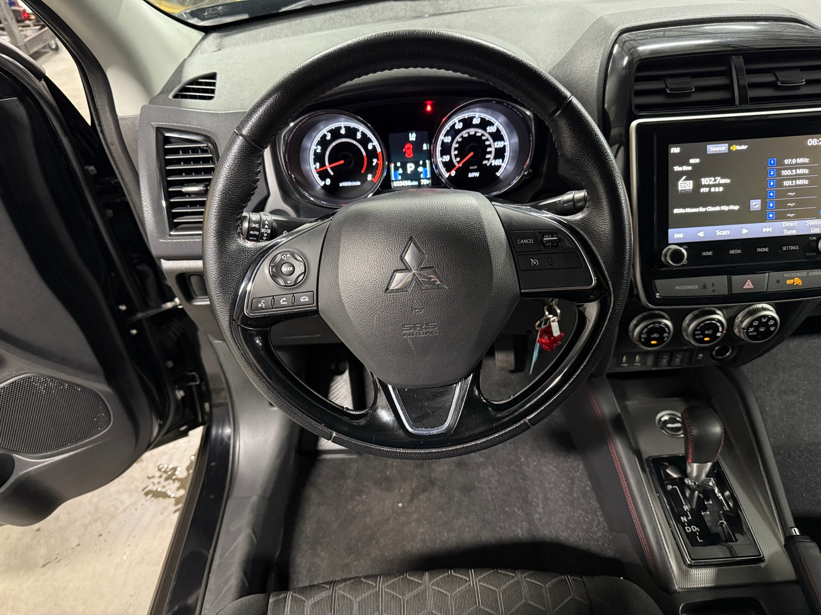 Thumbnail: 2023 Mitsubishi Outlander Sport - 5