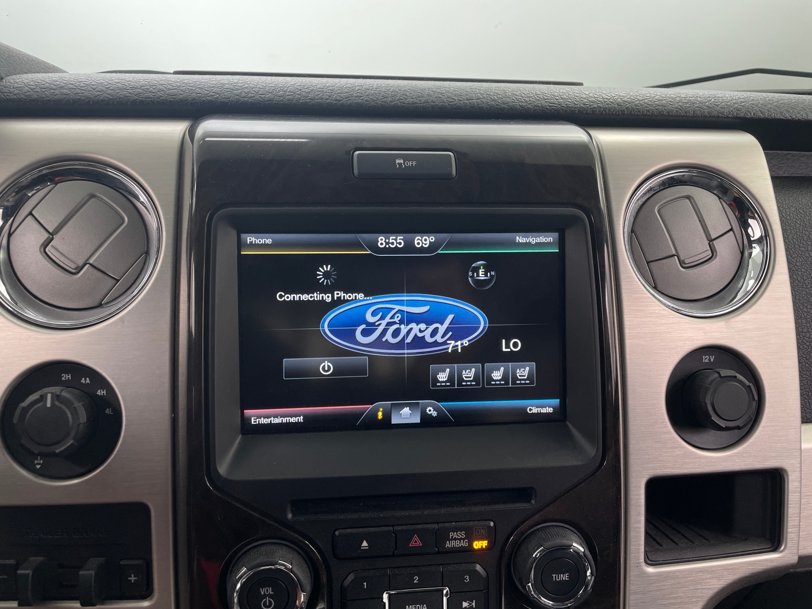 Thumbnail: 2013 Ford Econoline - 3